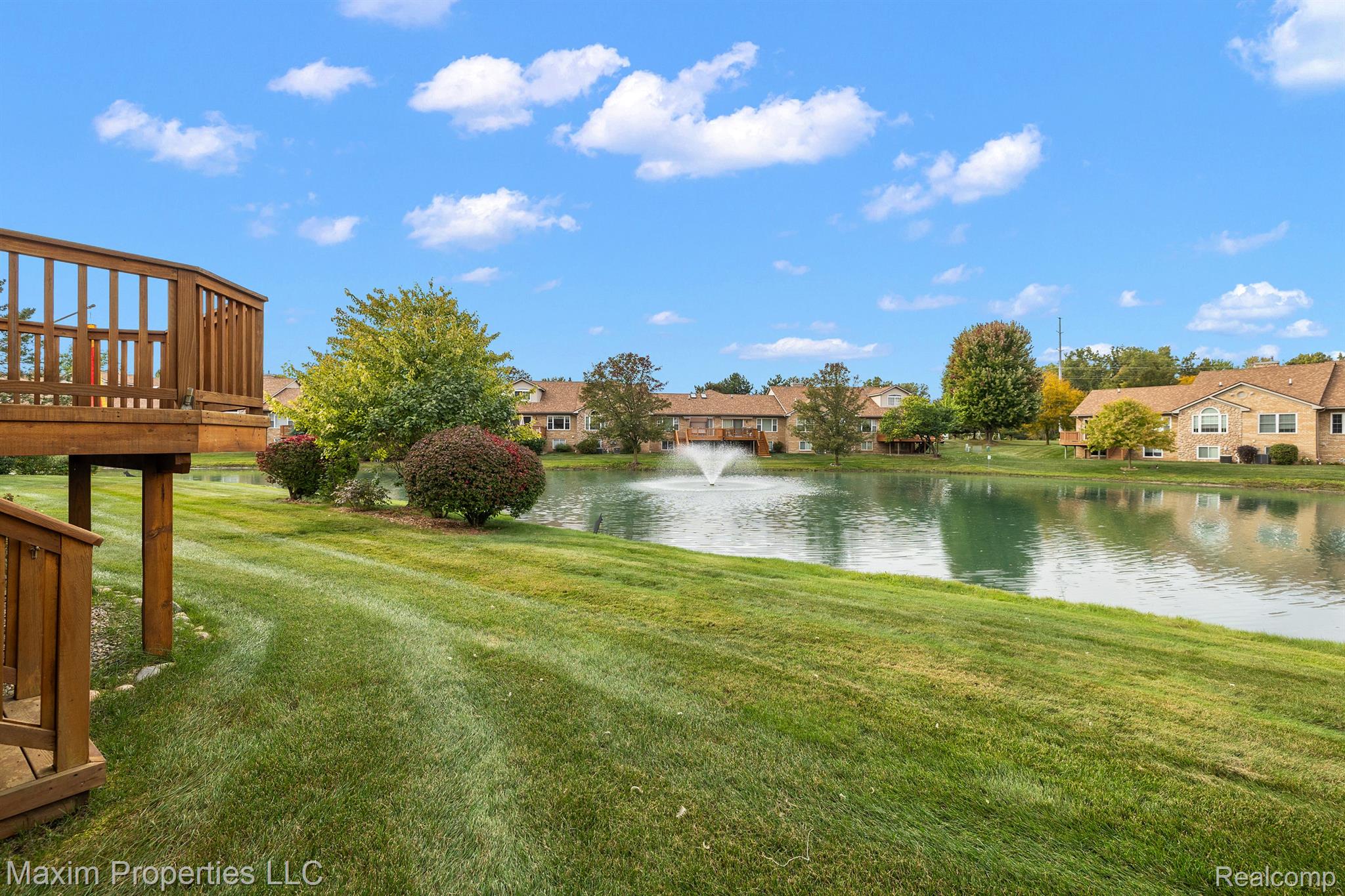 327 CHERRY HILL POINTE Drive