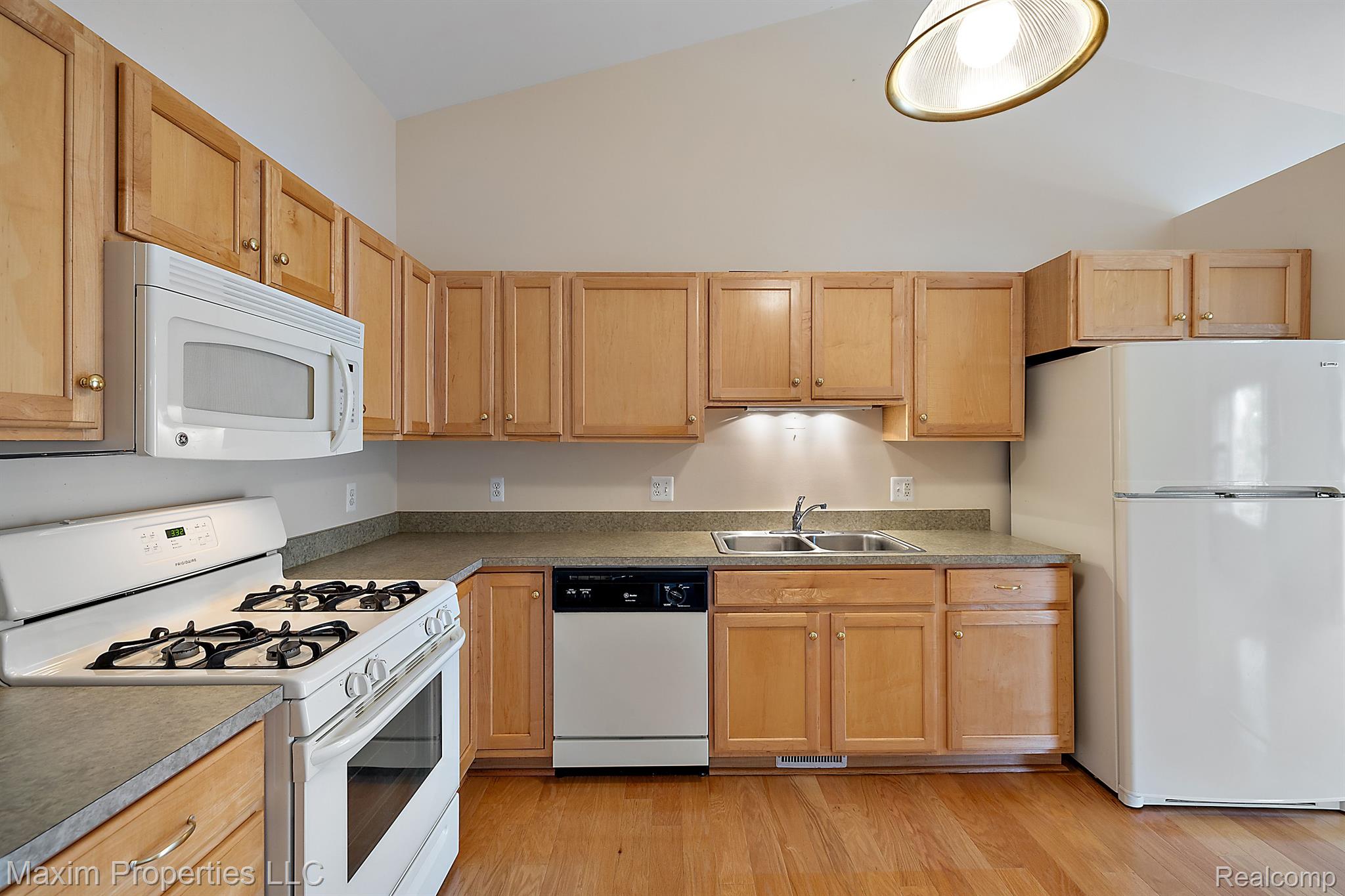 327 CHERRY HILL POINTE Drive