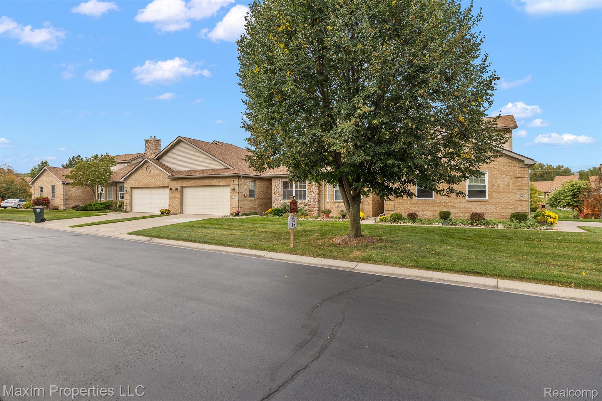 327 CHERRY HILL POINTE Drive