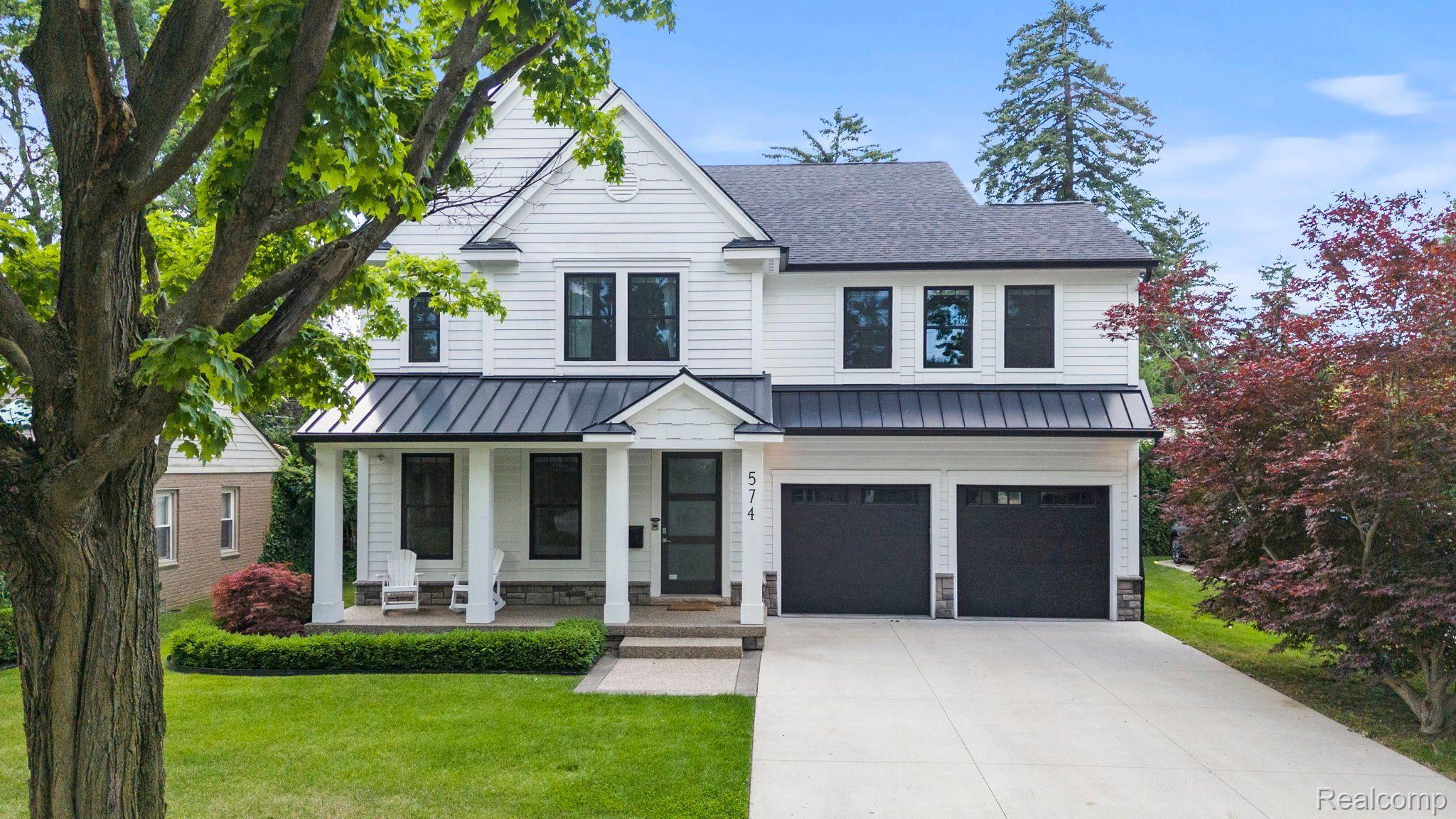 574 WESTCHESTER Way