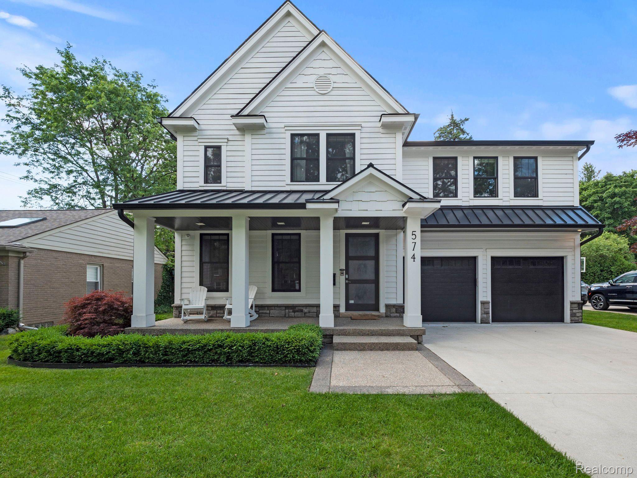 574 WESTCHESTER Way