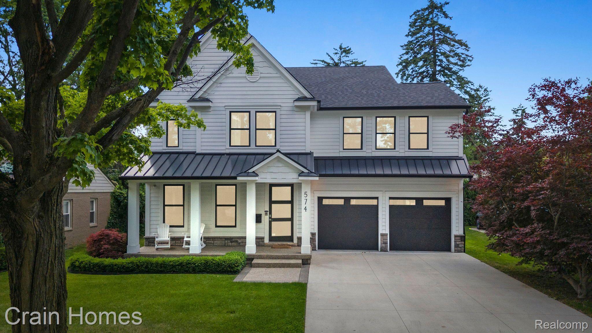 574 WESTCHESTER Way