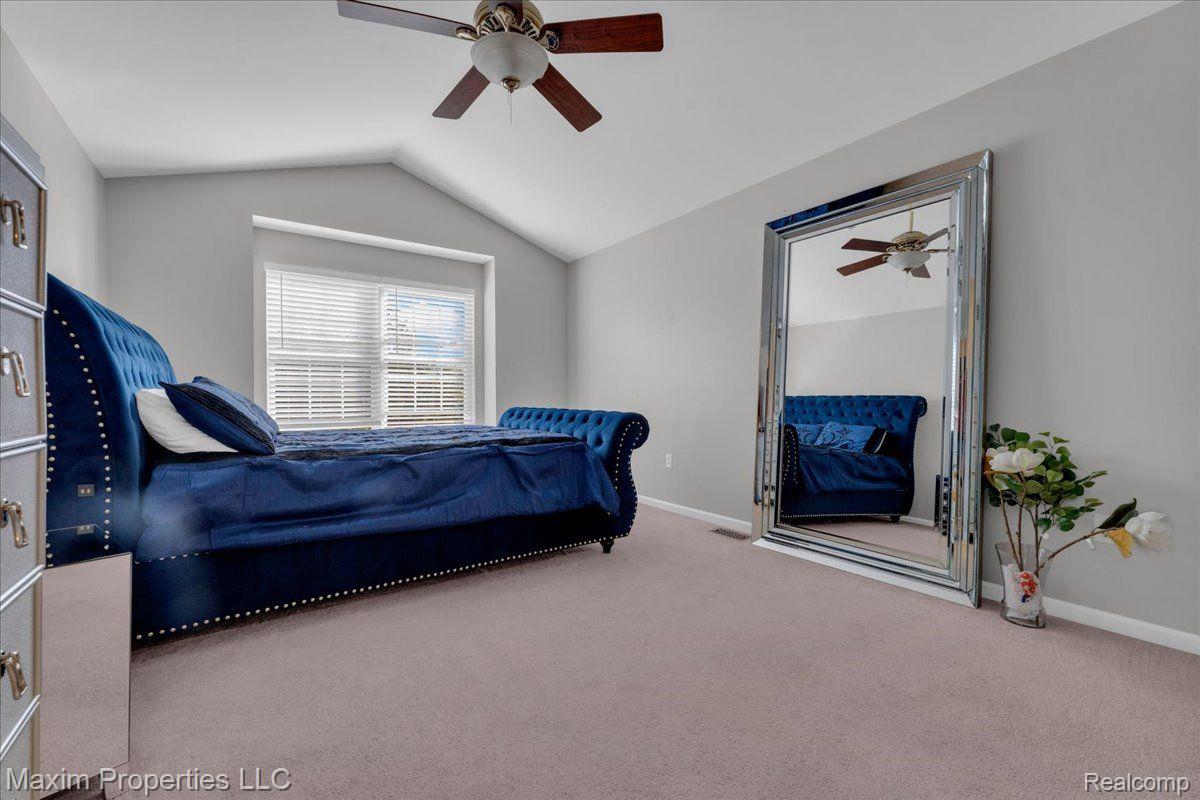 47456 PEMBROKE Drive 60