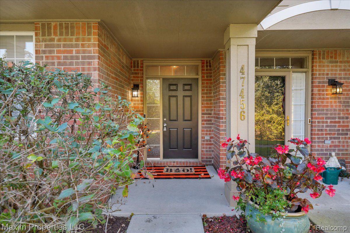 47456 PEMBROKE Drive 60