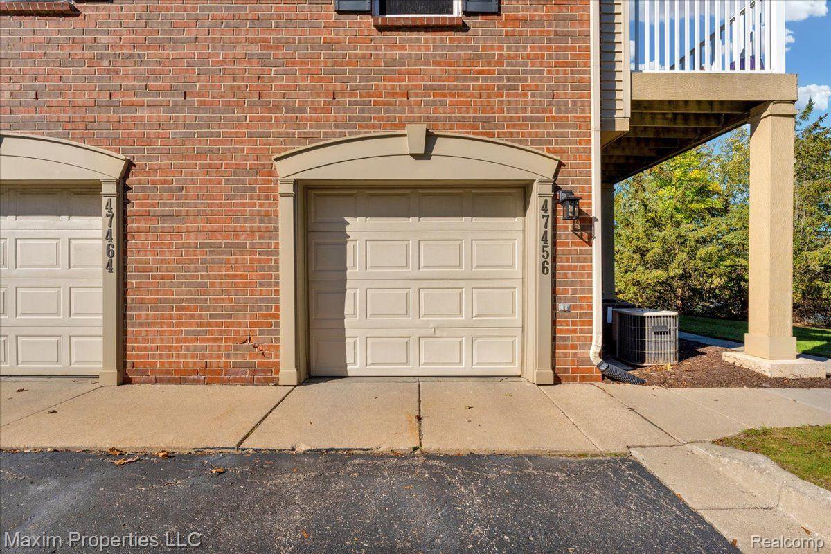 47456 PEMBROKE Drive 60