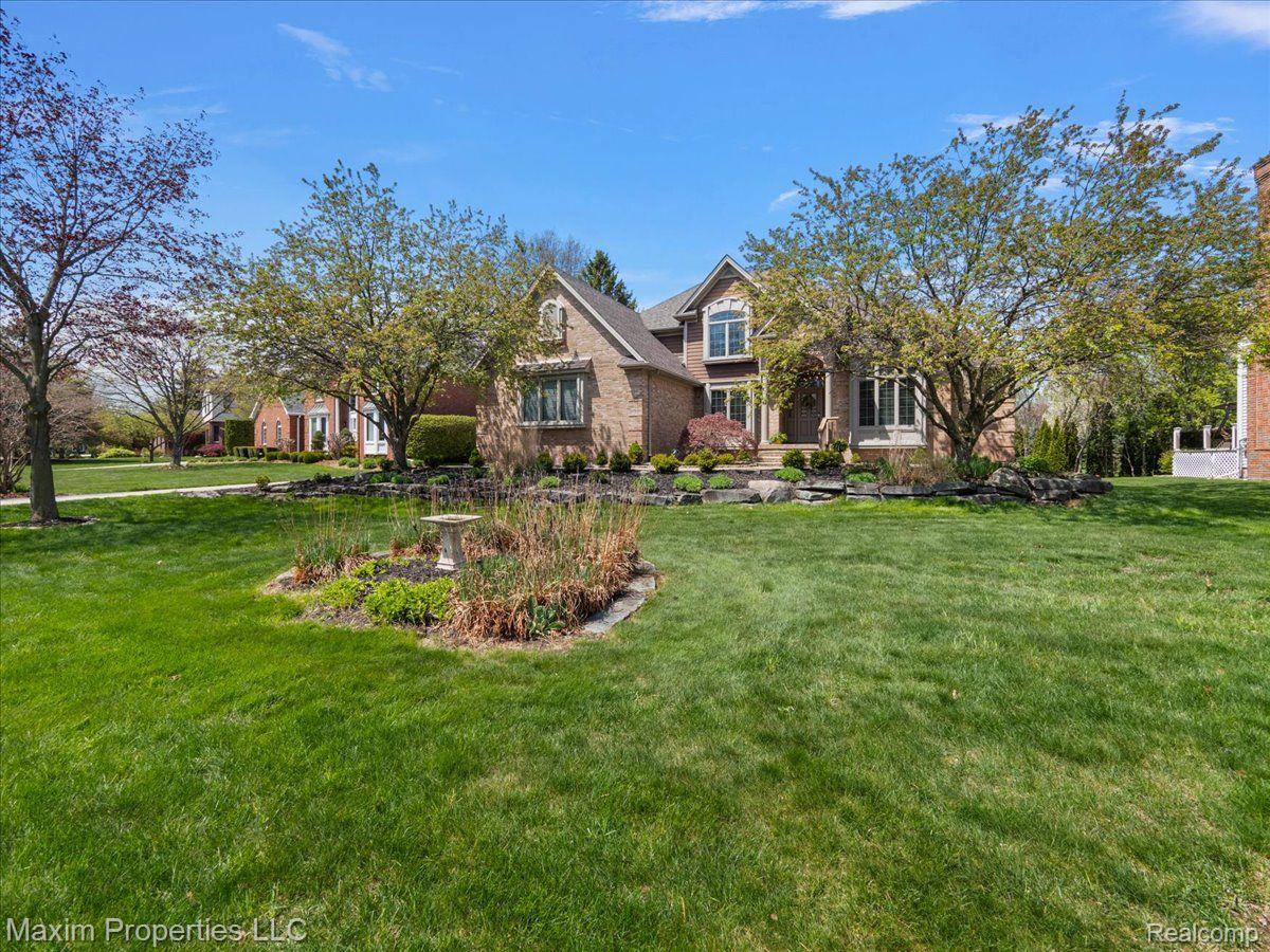 2606 WHITNEY Place
