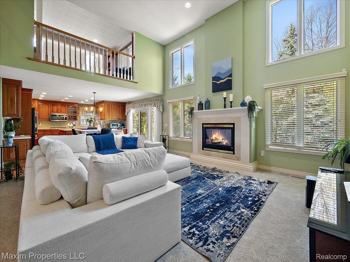 2606 WHITNEY Place