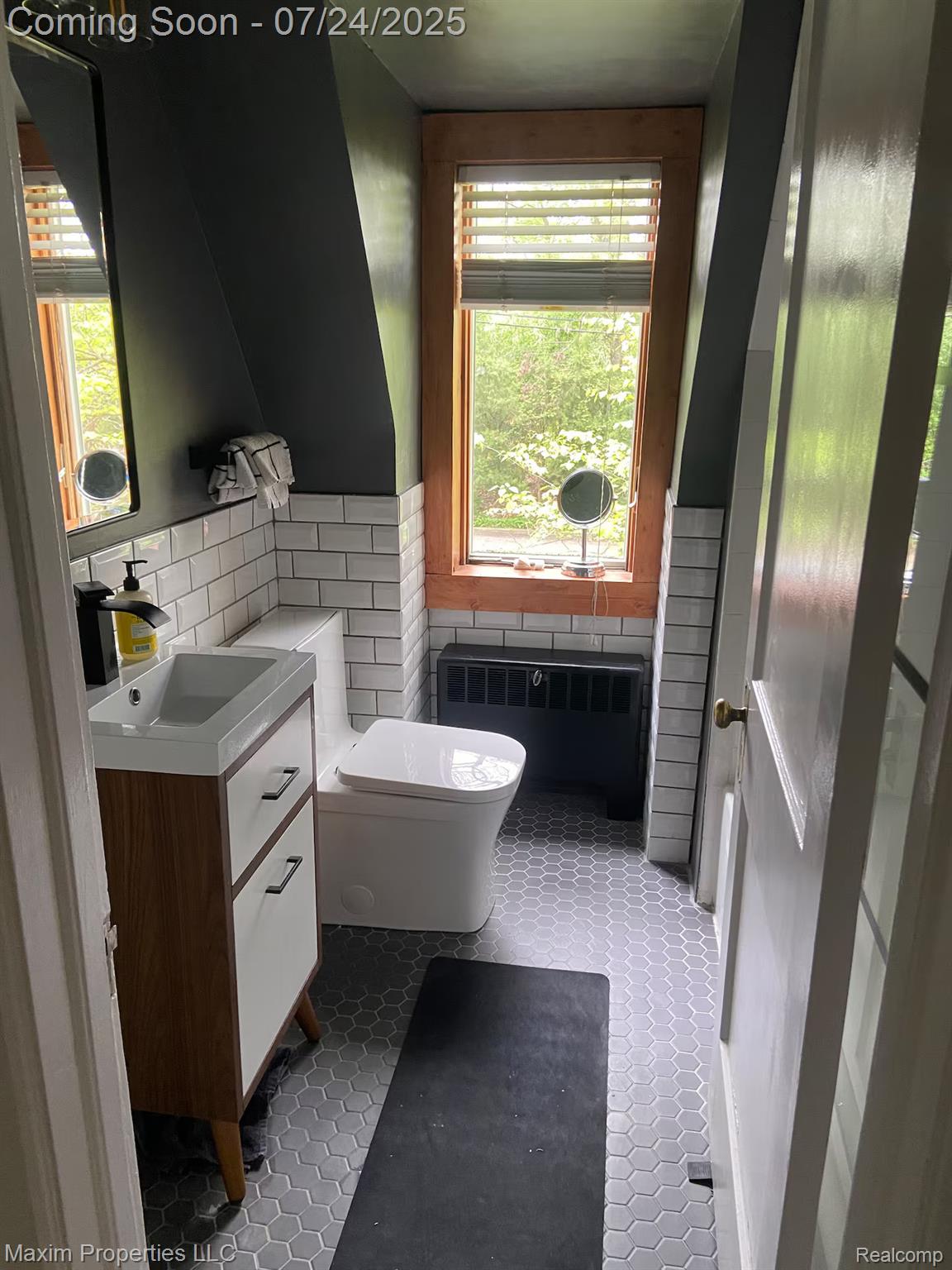 18031 Hamilton Road