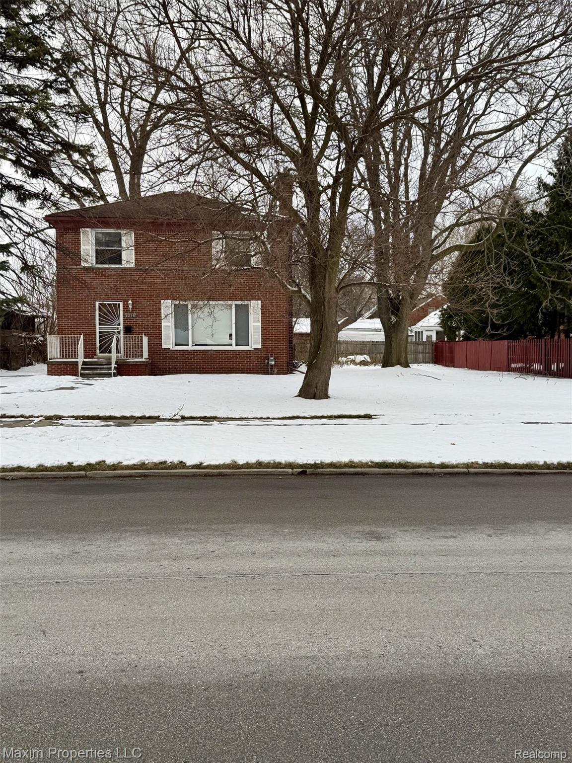 6240 W Outer Drive
