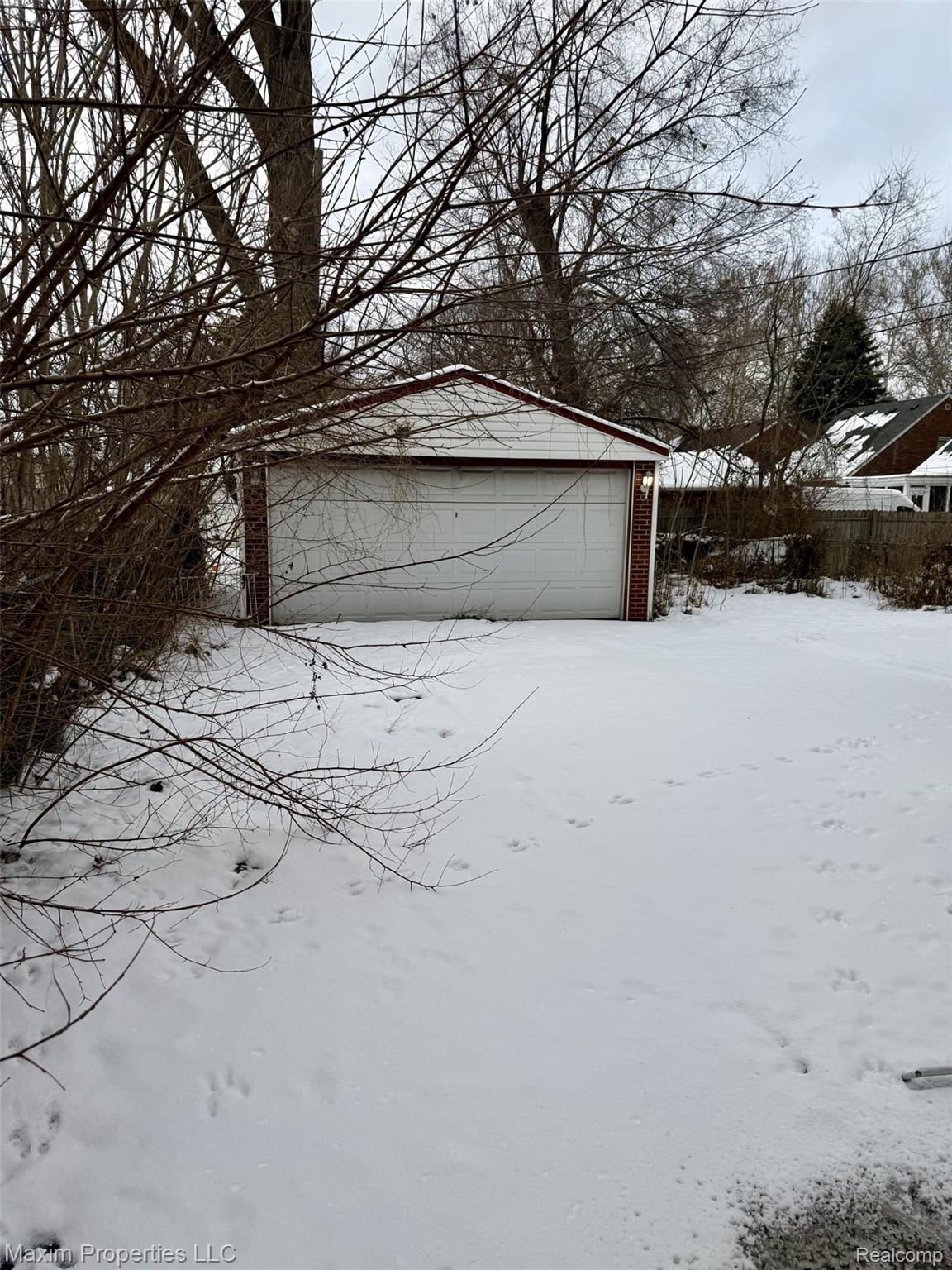 6240 W Outer Drive