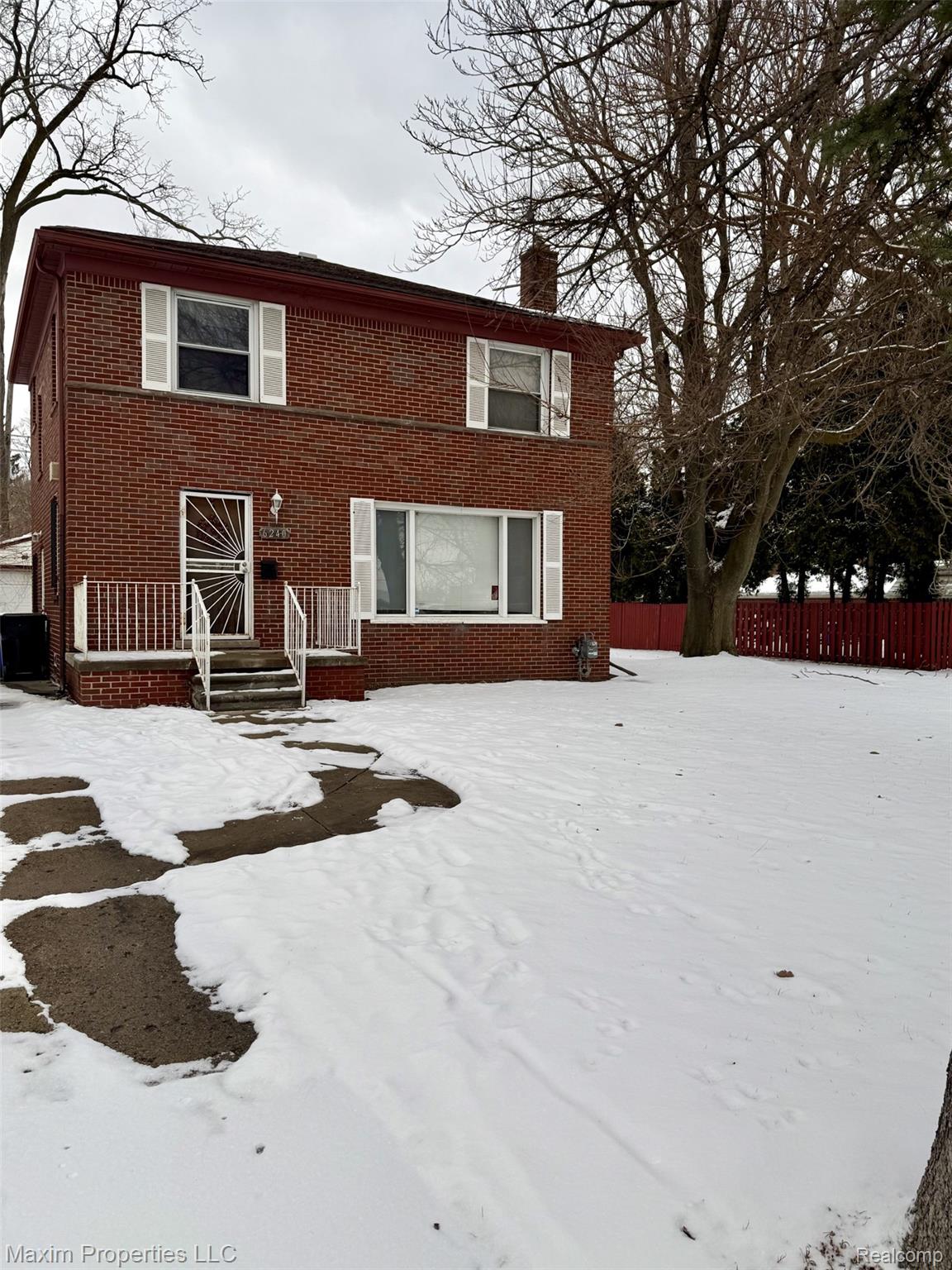 6240 W Outer Drive
