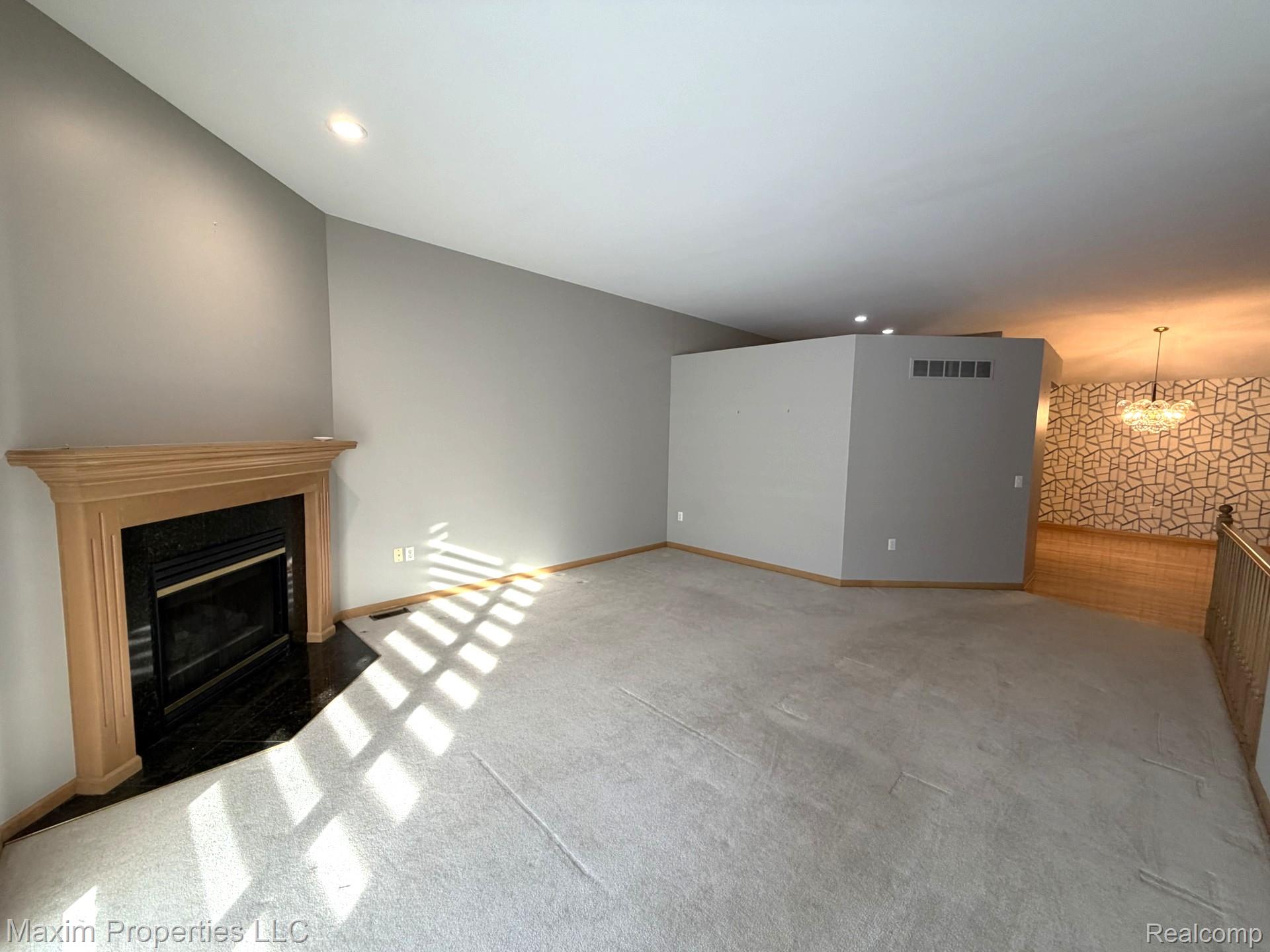 4460 Spruce Court 135