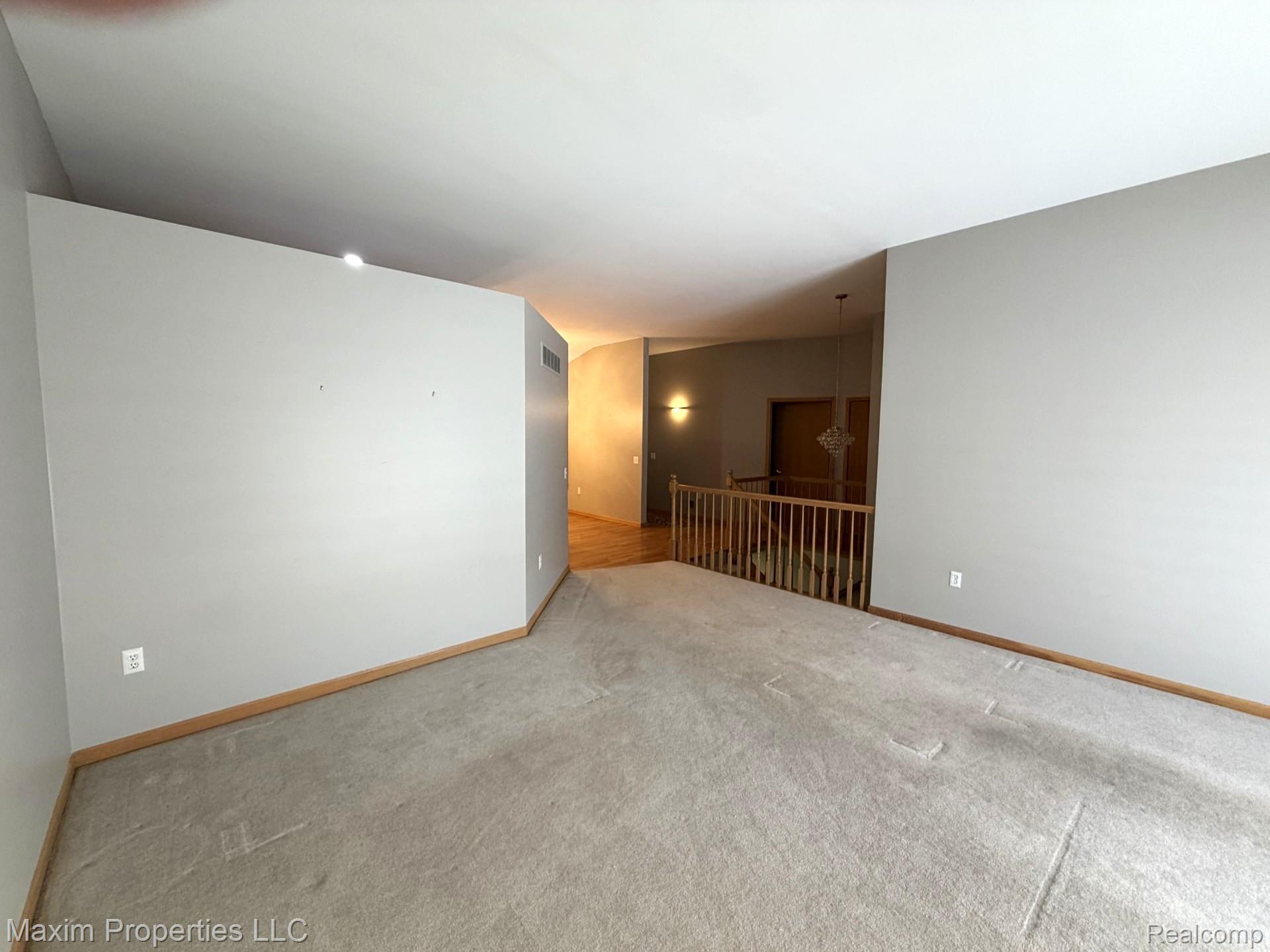 4460 Spruce Court 135