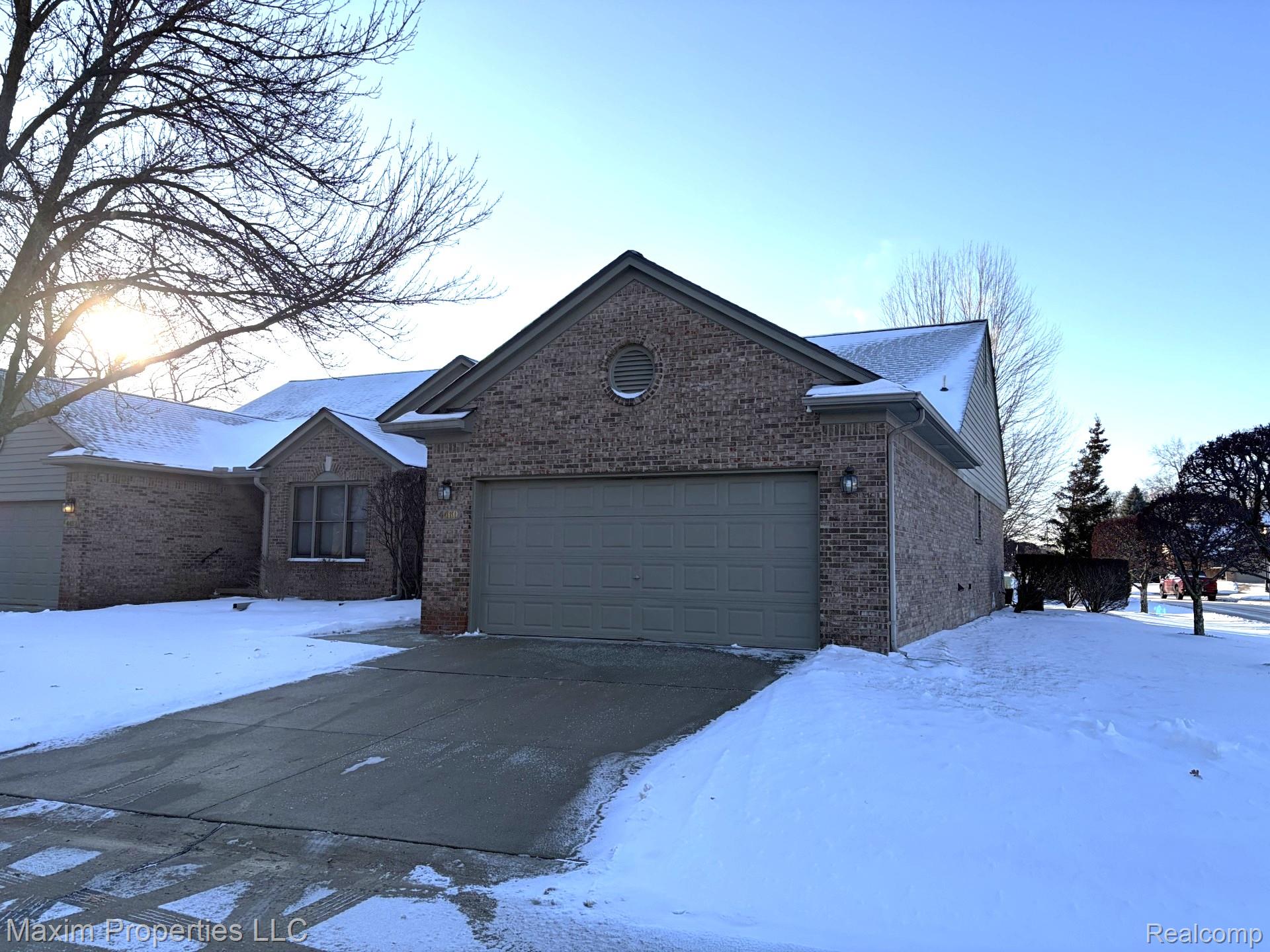 4460 Spruce Court 135