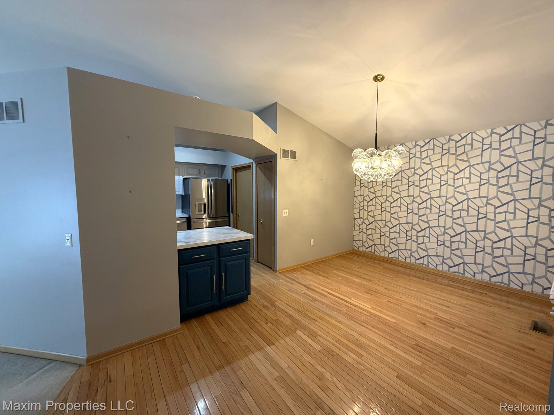 4460 Spruce Court 135