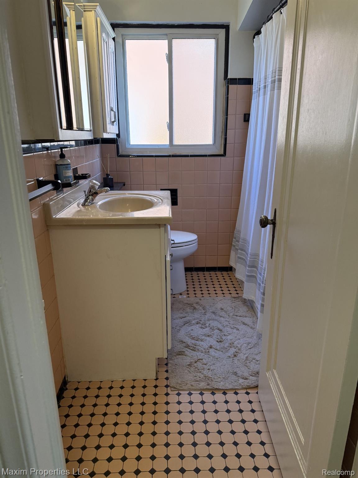 18485 Monte Vista Street