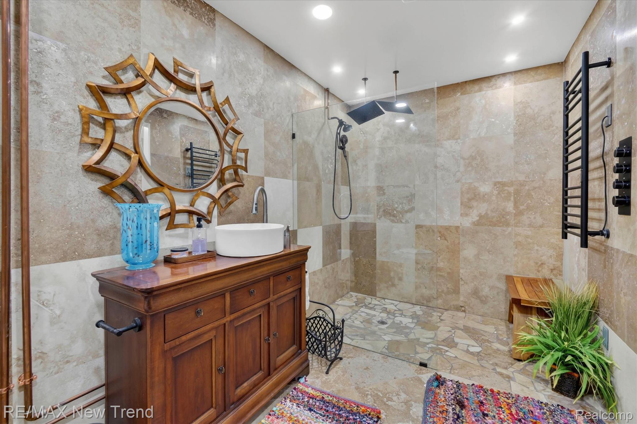 5721 Coralwood Court