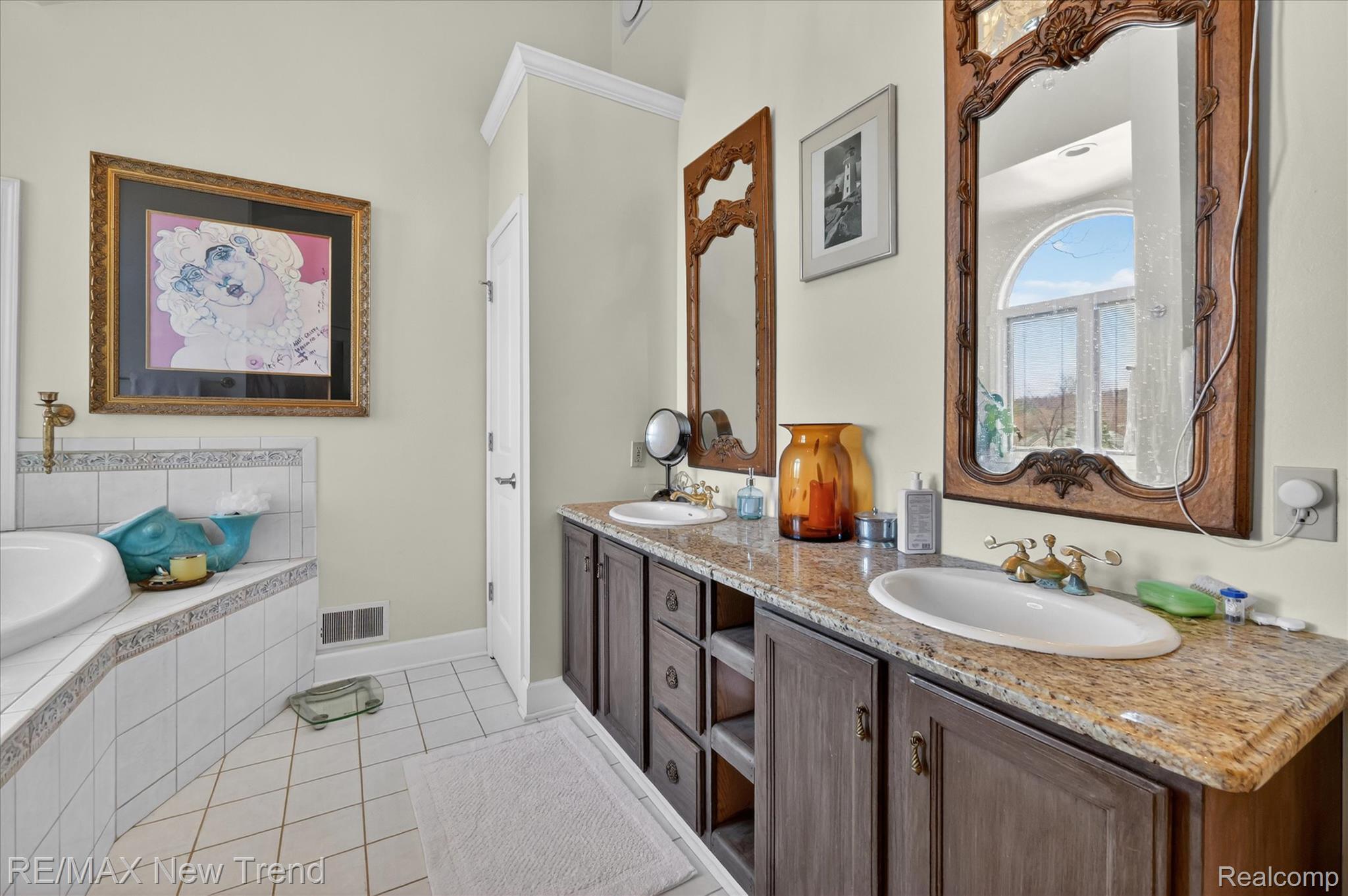 5721 Coralwood Court