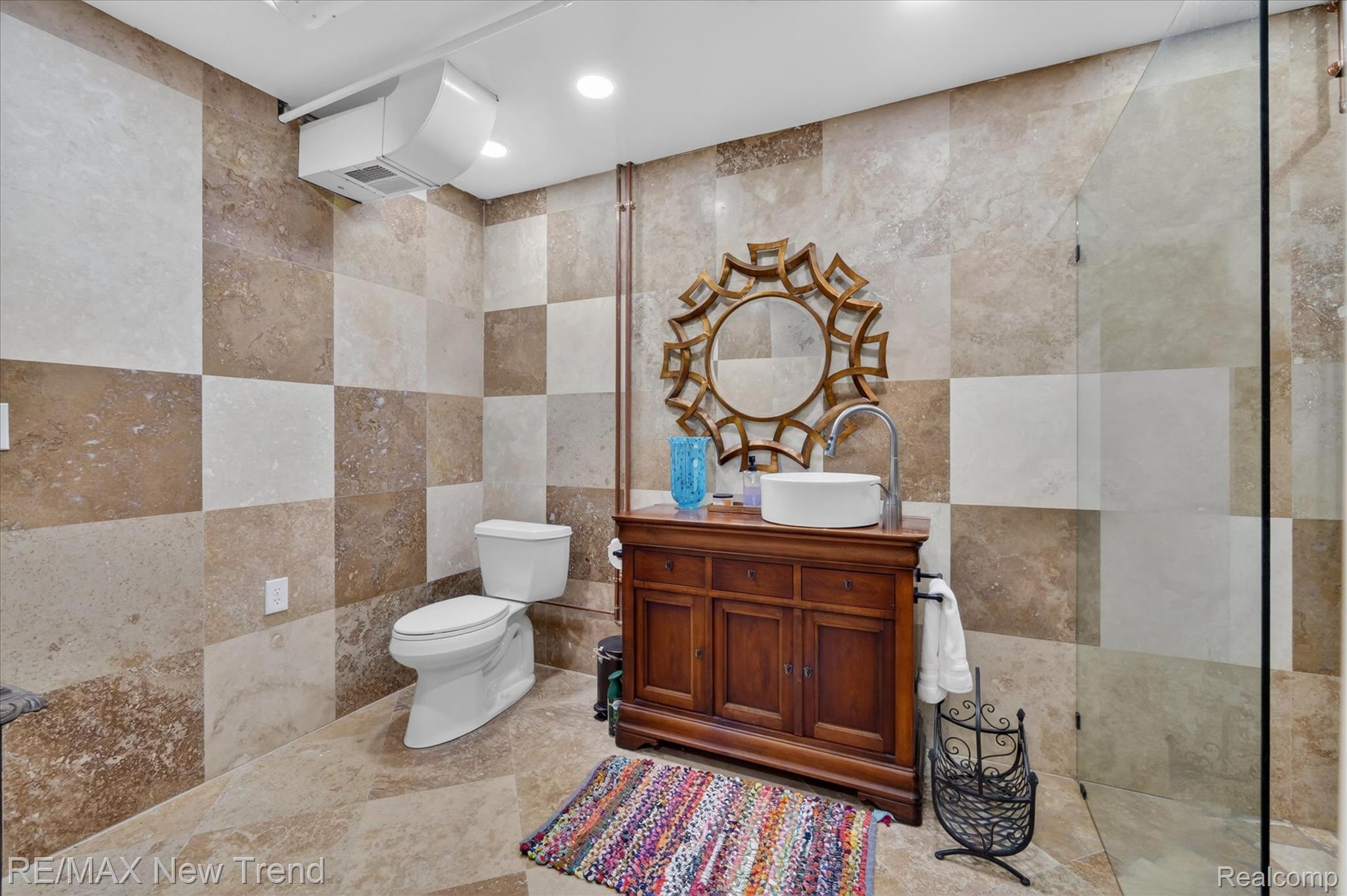 5721 Coralwood Court