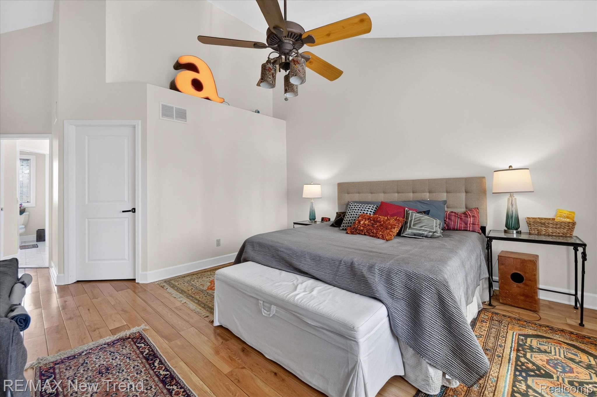 5721 Coralwood Court
