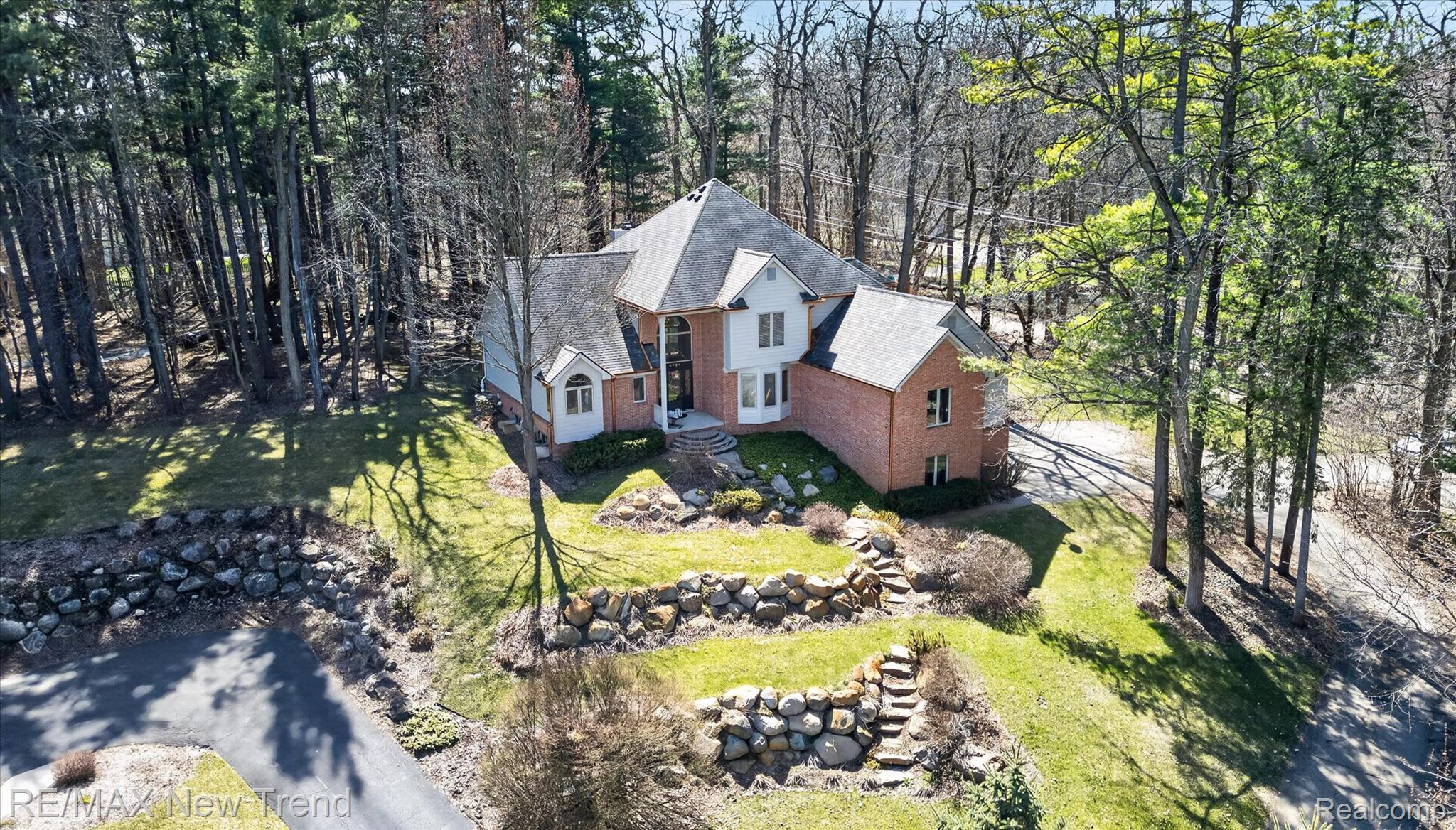 5721 Coralwood Court