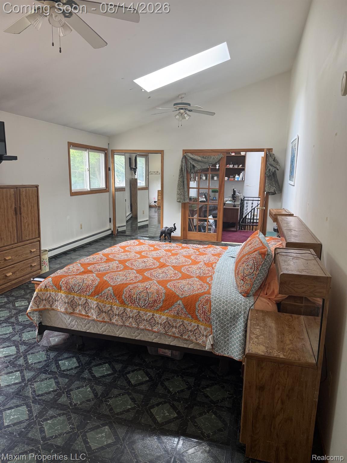 2595 Evergreen Lane