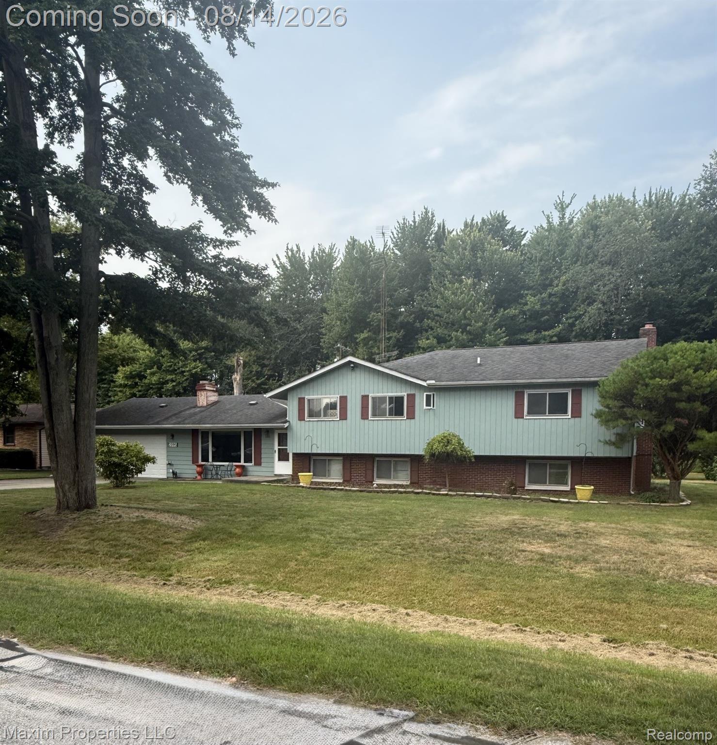 2595 Evergreen Lane
