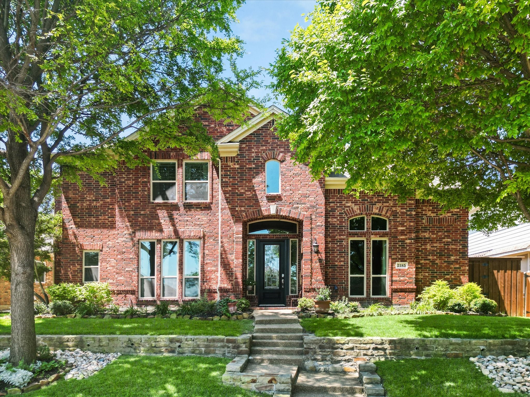 2185 Hillcroft Drive