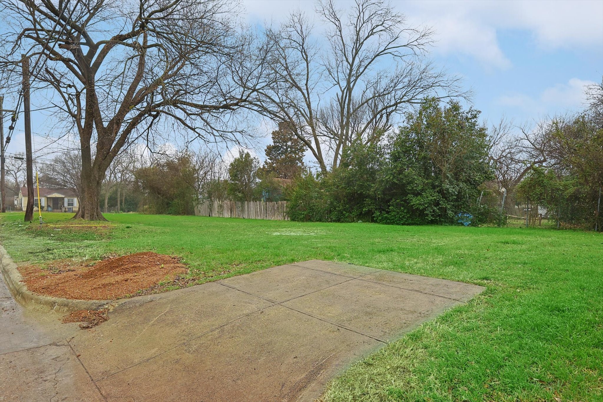 1641 E Overton Road