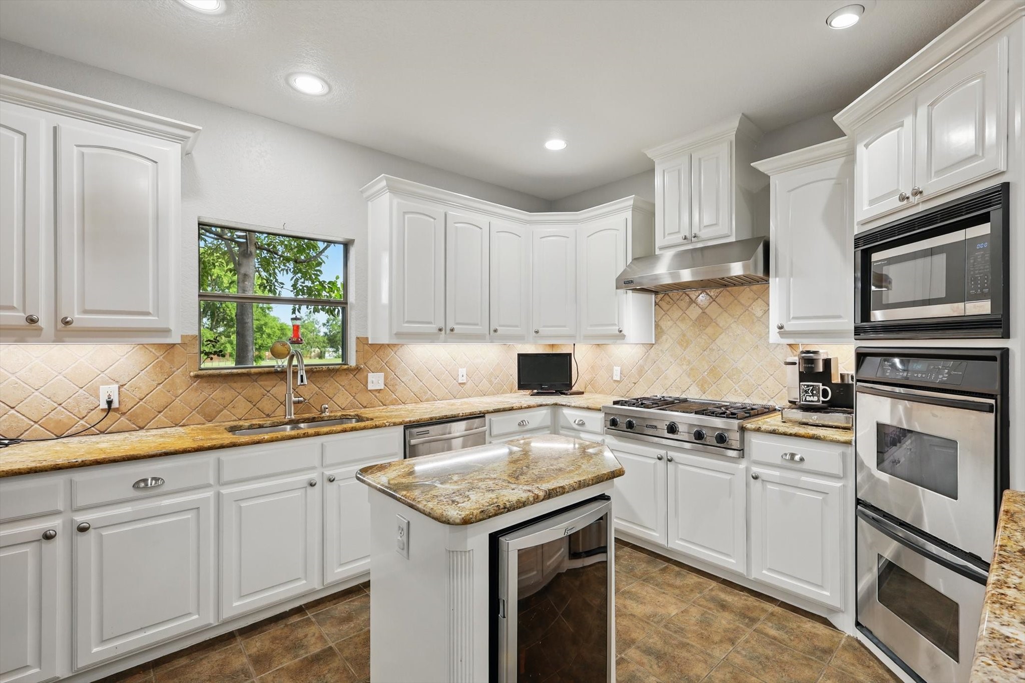 3241 Caleb Court E