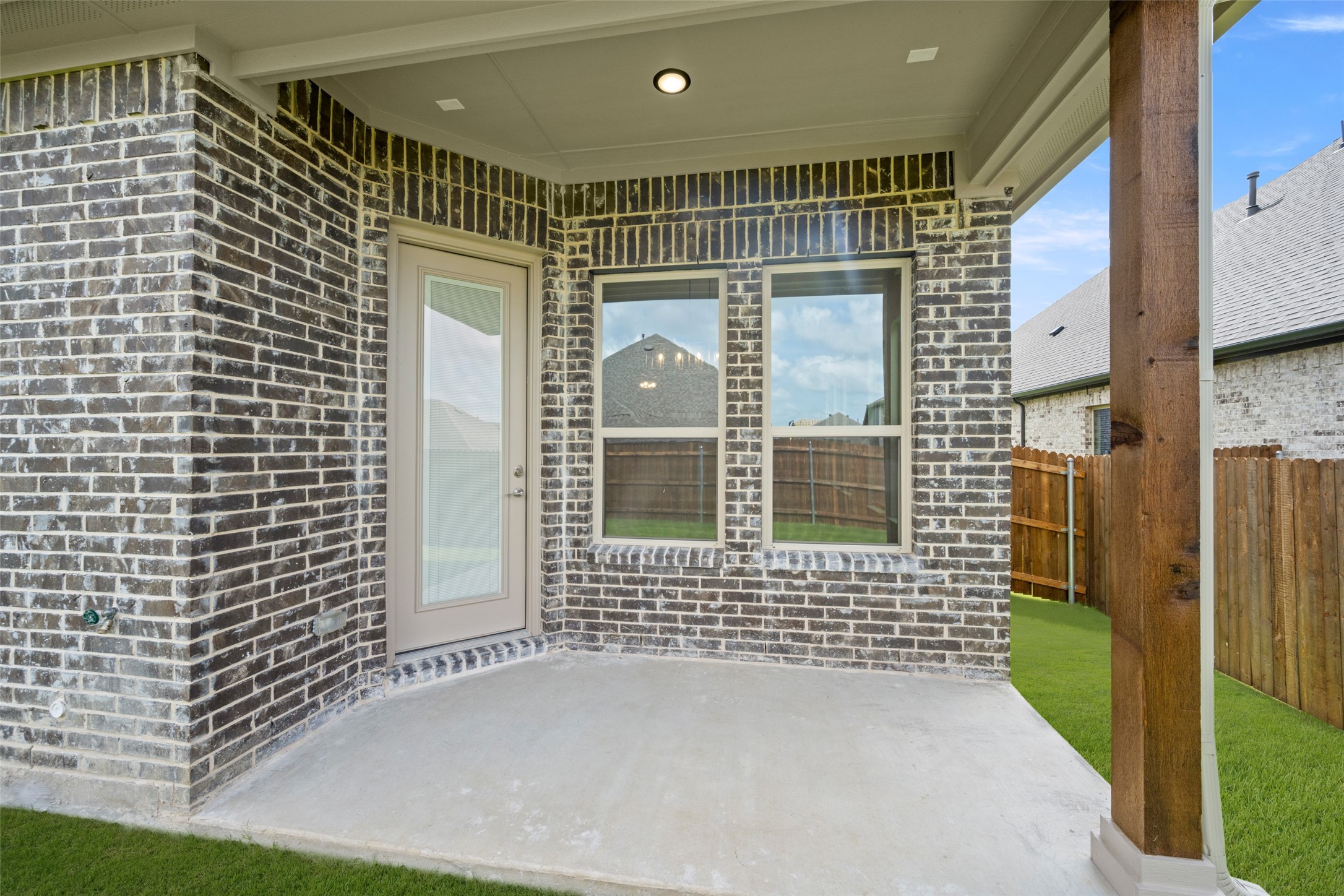 417 Daybreak Drive