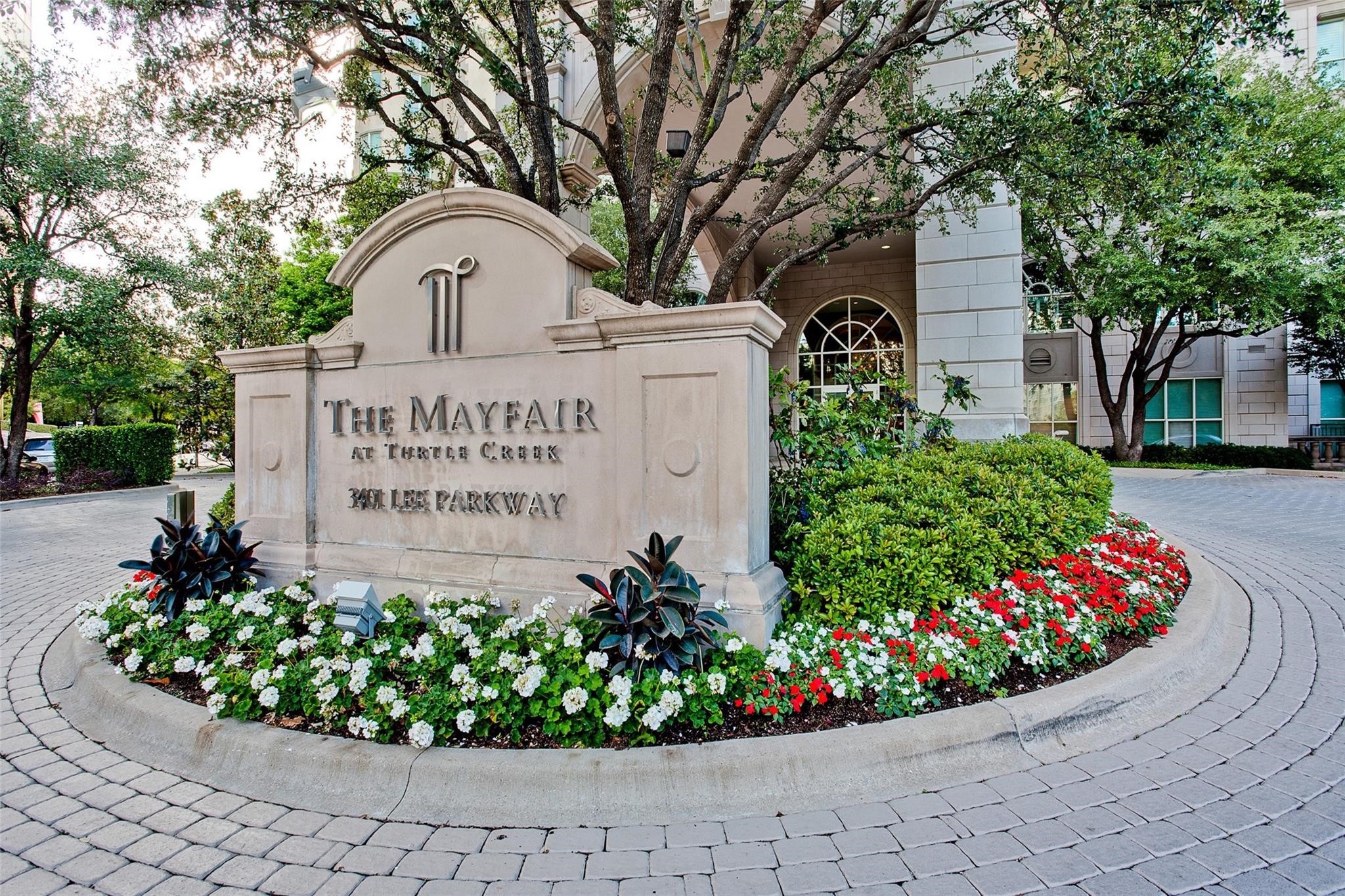 3401 Lee Parkway #1109