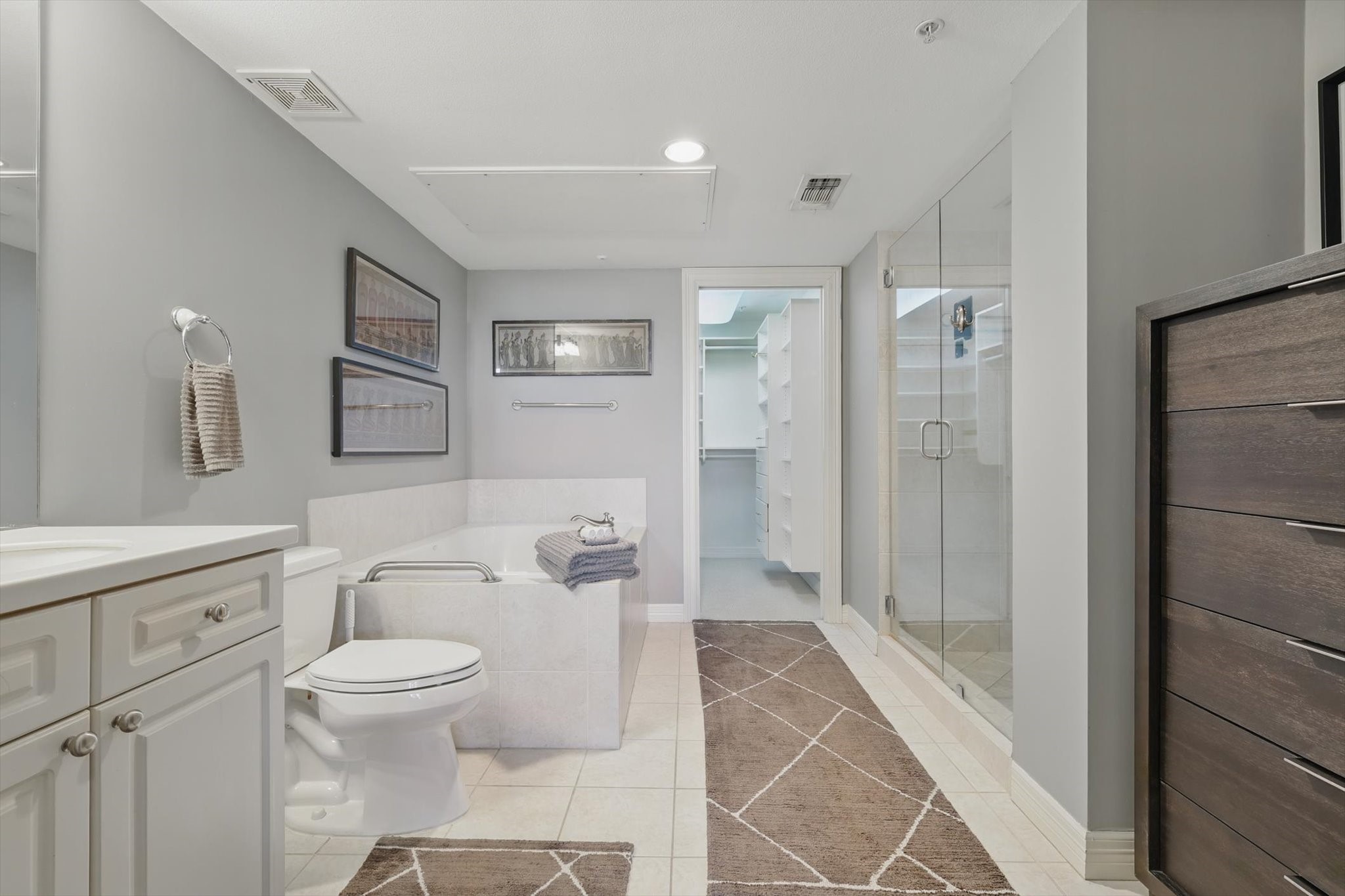 3401 Lee Parkway #1109