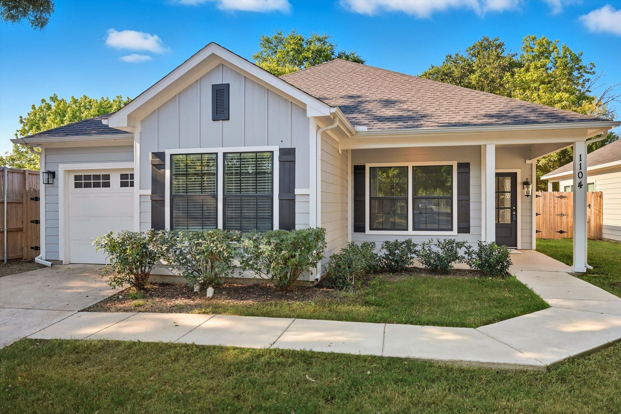 1104 E Jefferson Street