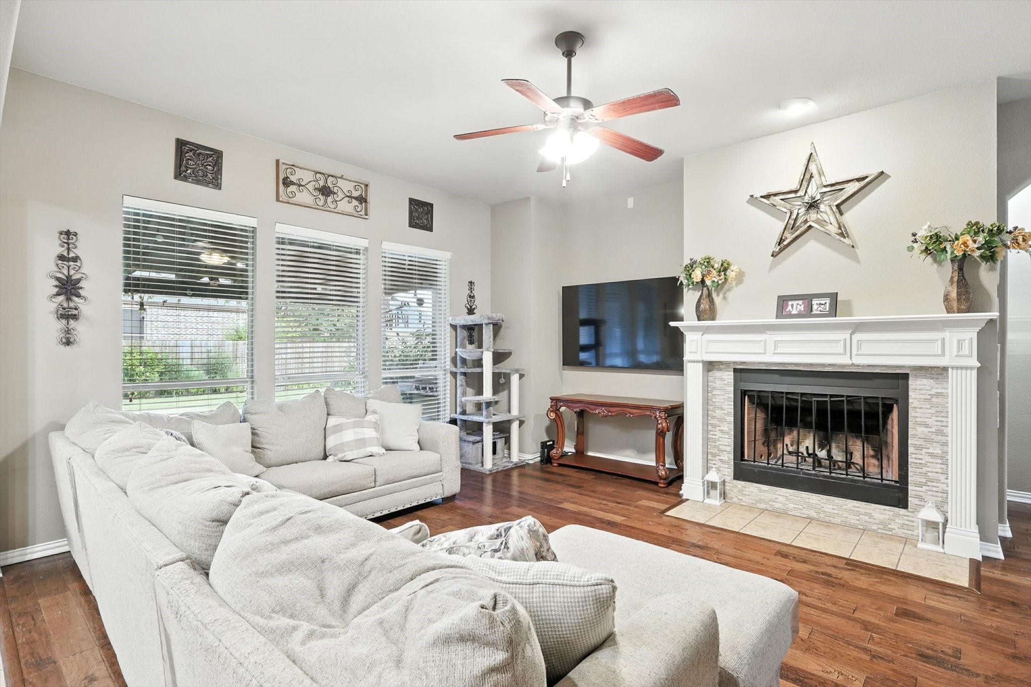 5014 Prosperity Row