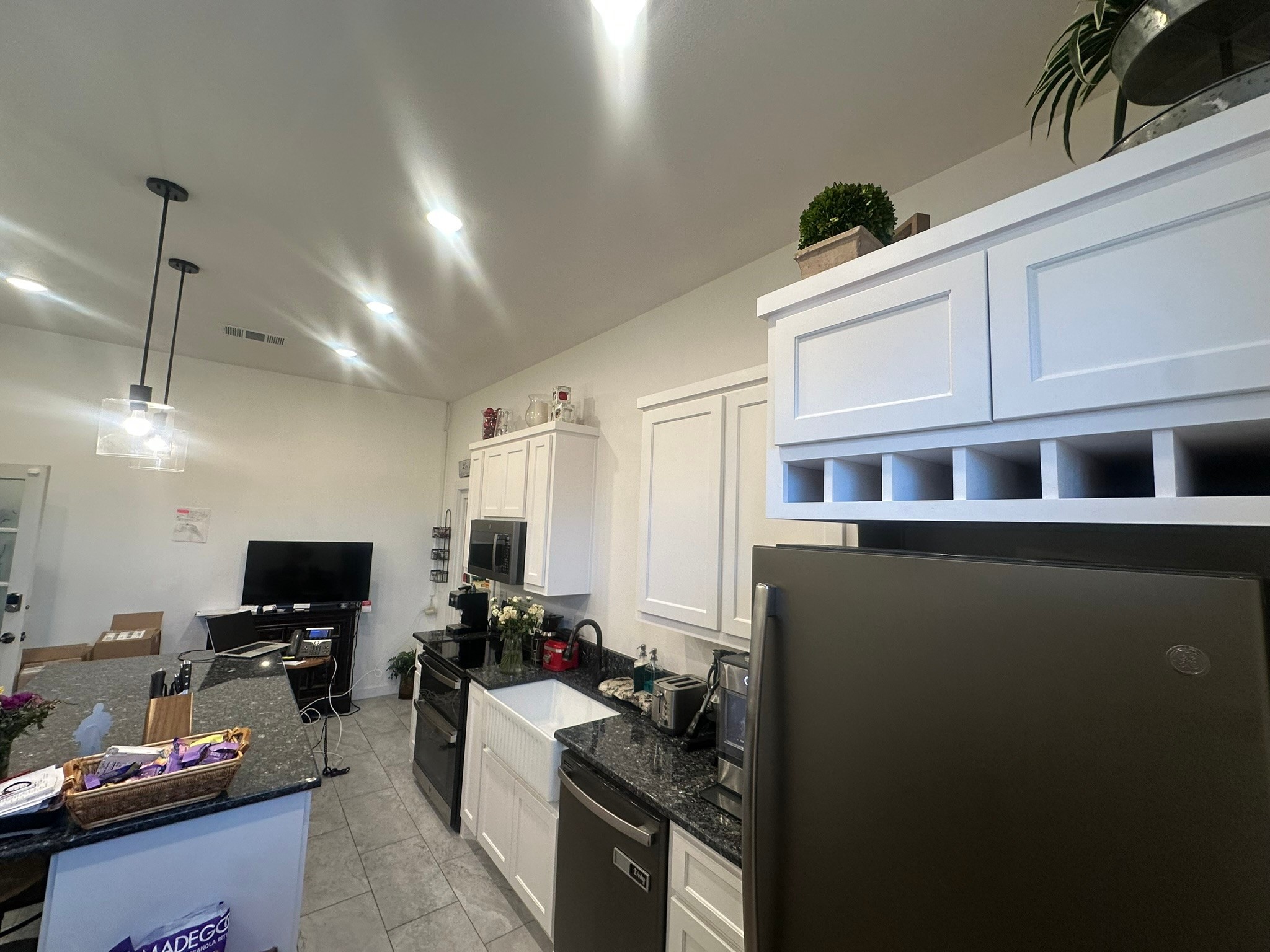 302 E Ovilla Road