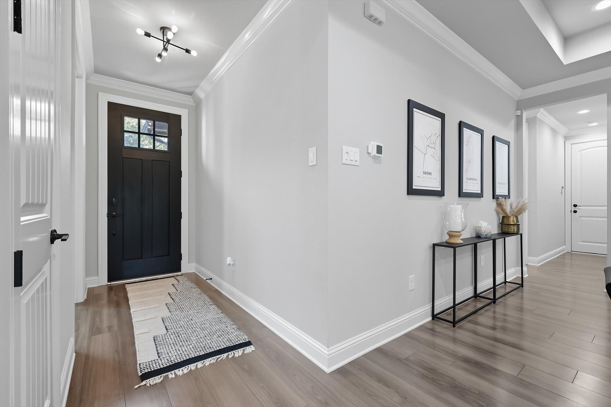 407 W Light Street