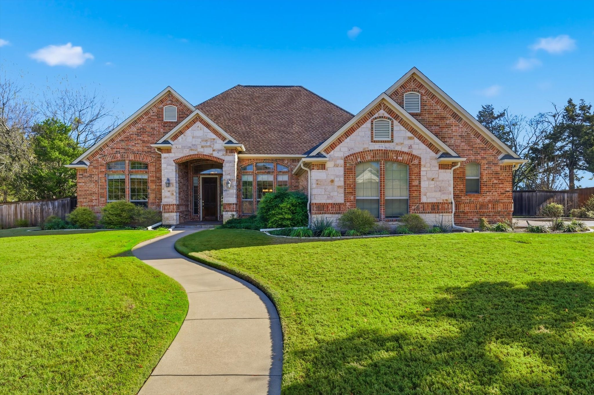 1340 Summerbrook Lane