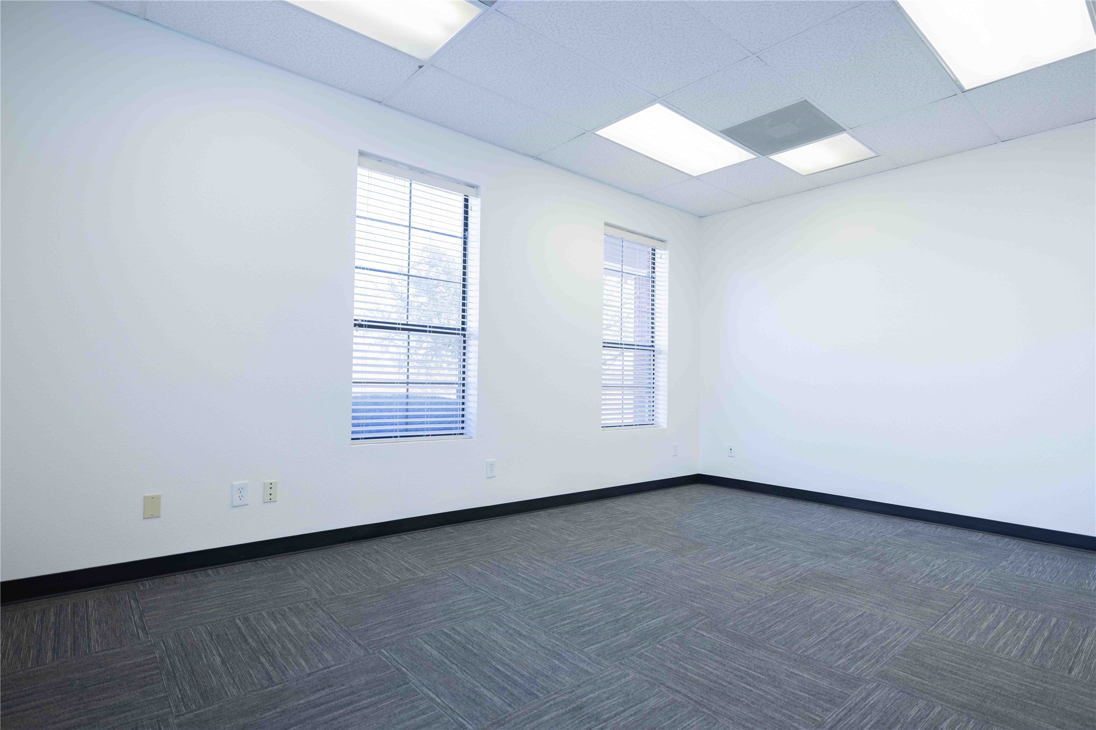 302 E Ovilla Road Suite B