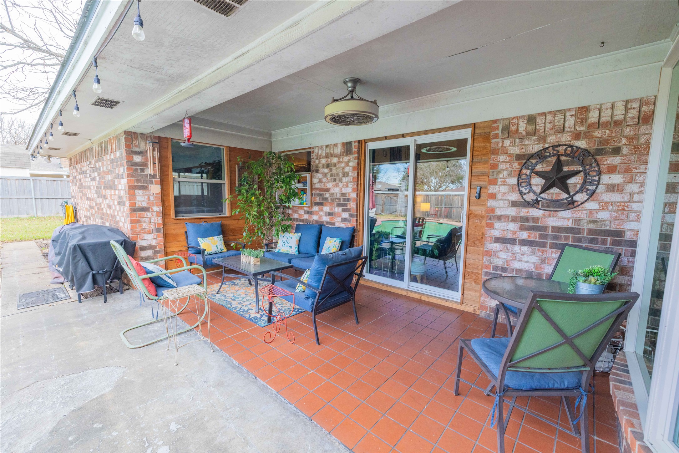 410 Hillcrest Drive