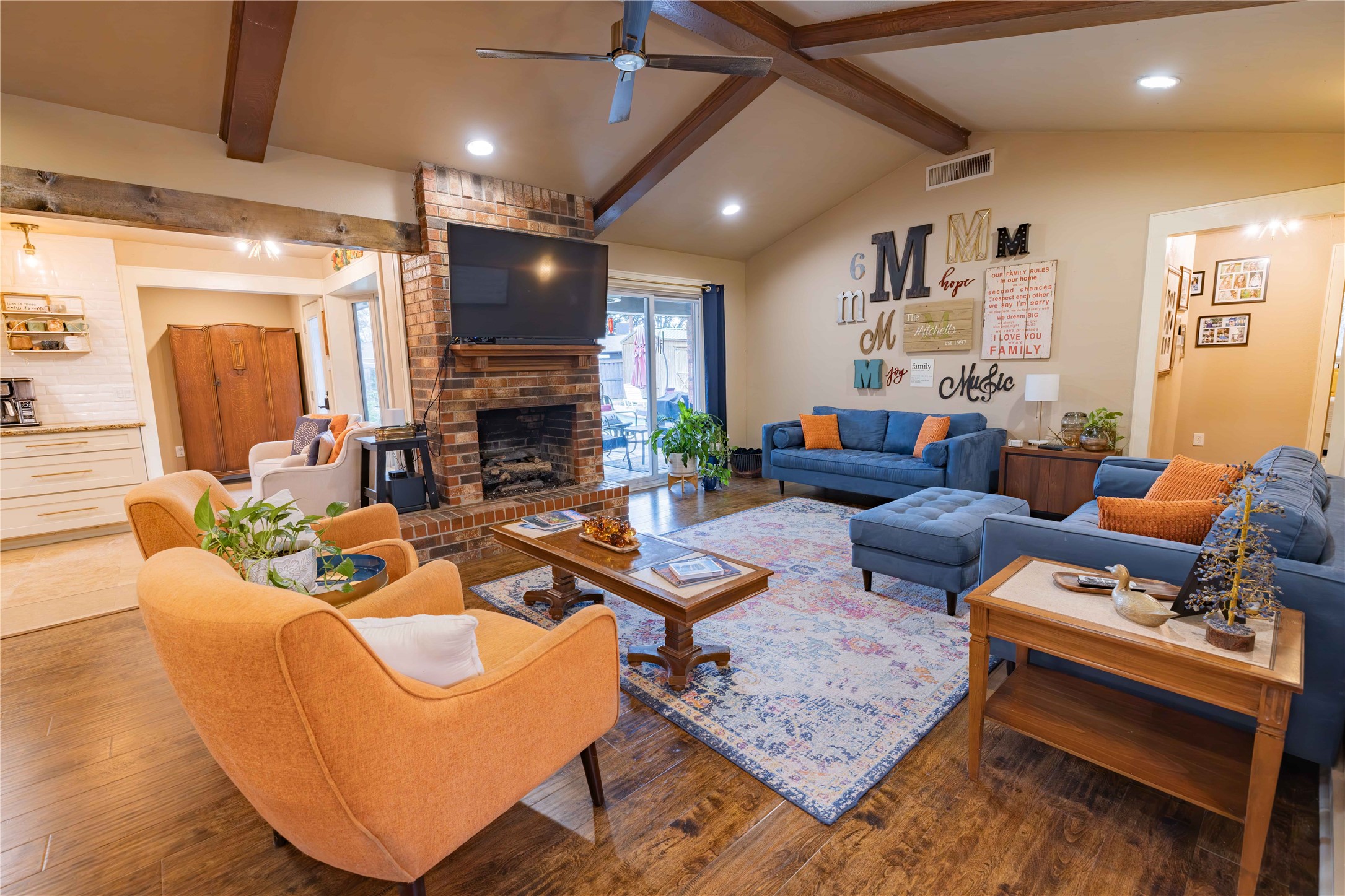 410 Hillcrest Drive