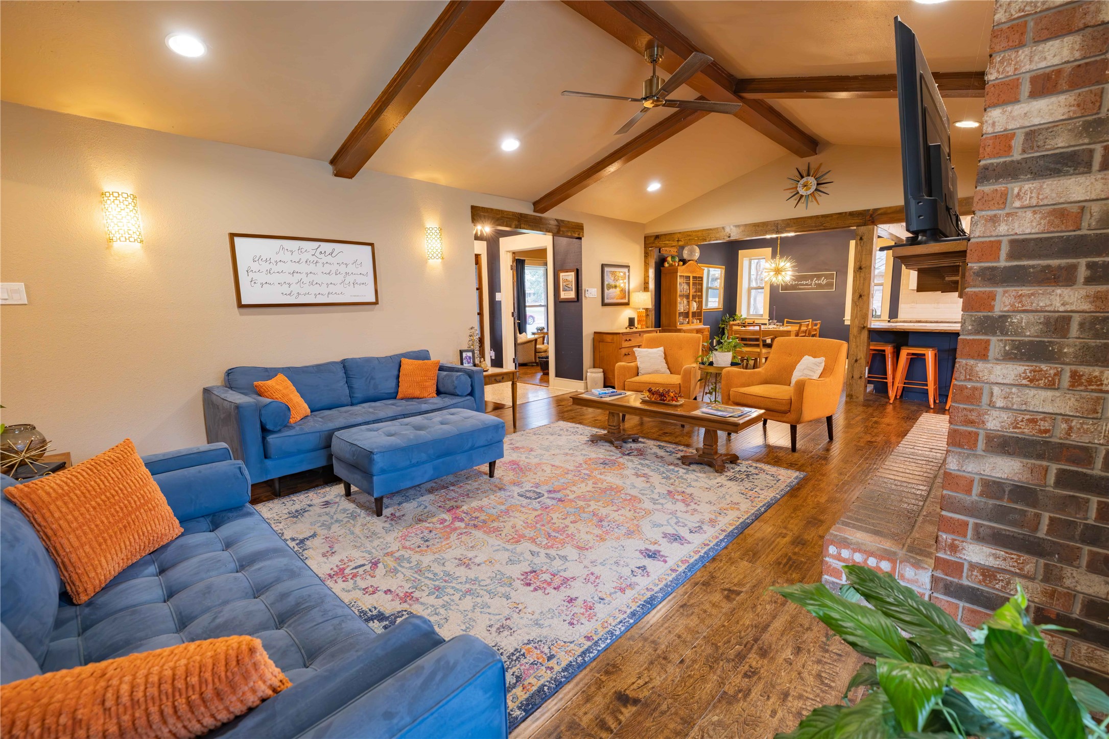 410 Hillcrest Drive