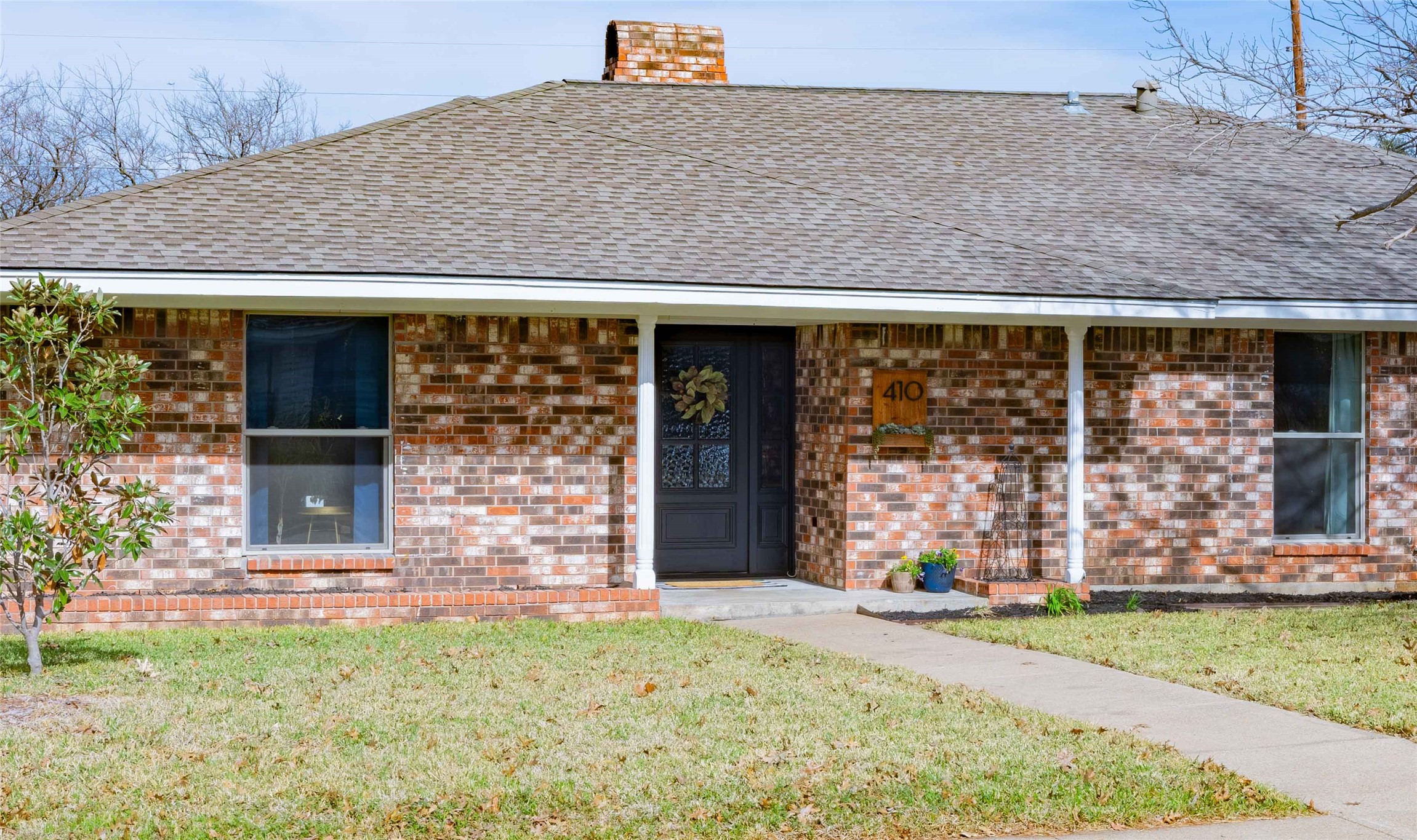 410 Hillcrest Drive