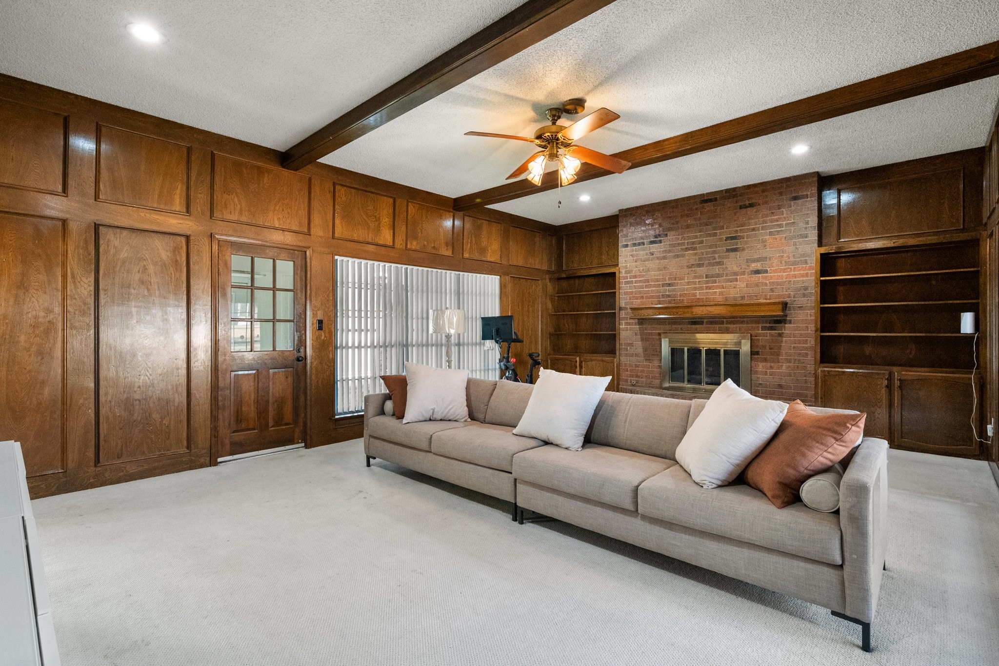 2109 Clearbrook Court