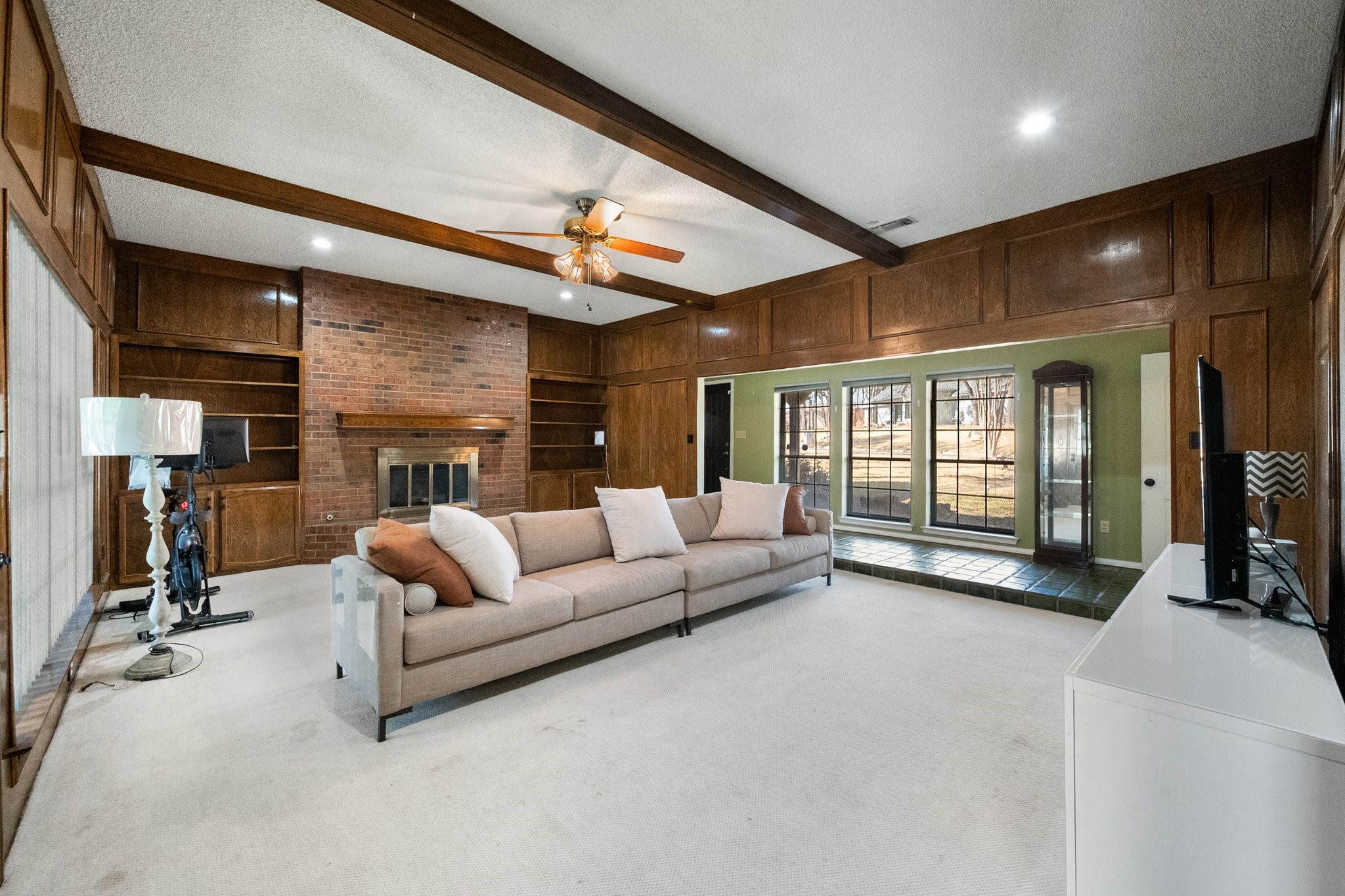 2109 Clearbrook Court