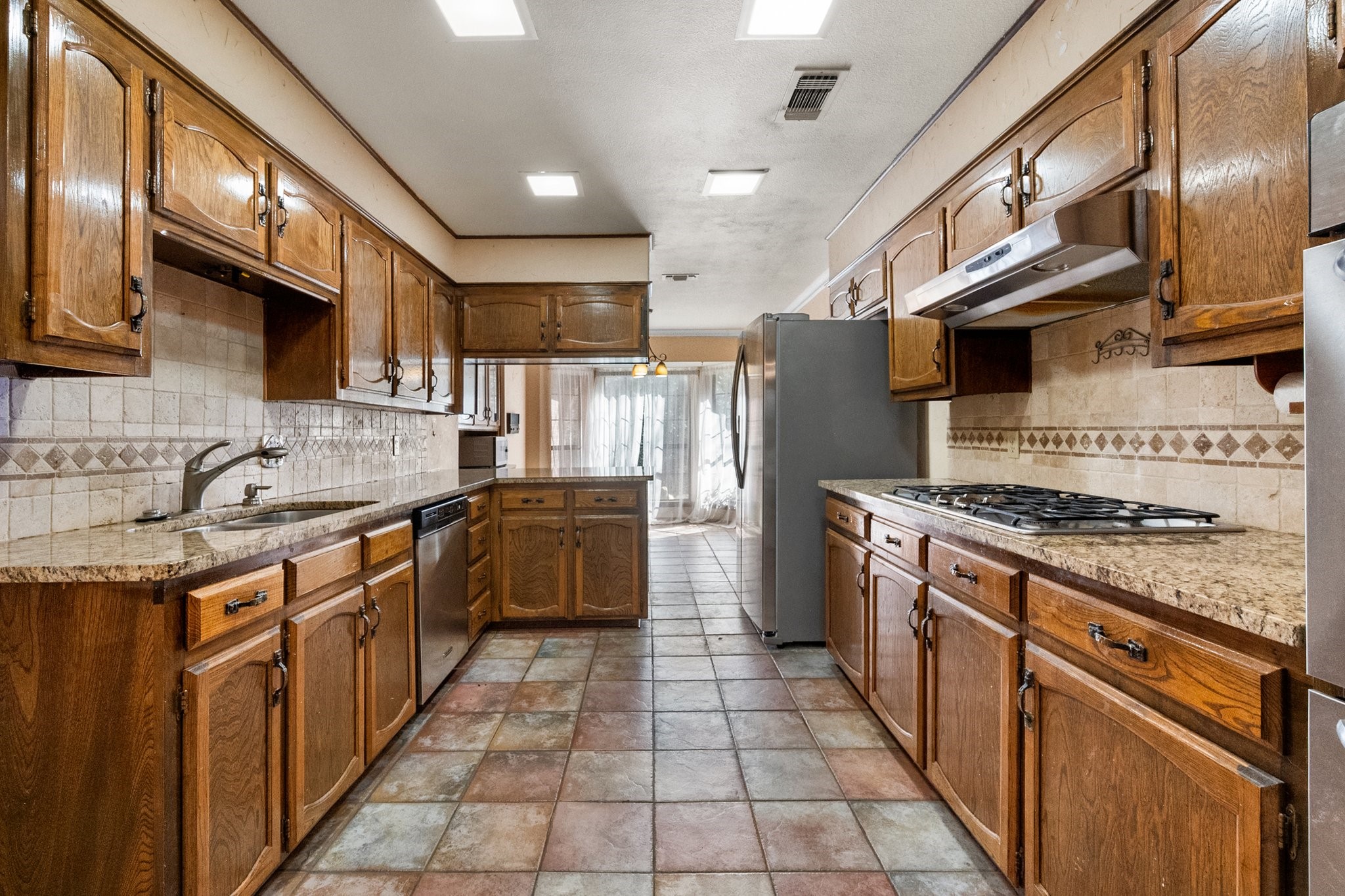 2109 Clearbrook Court