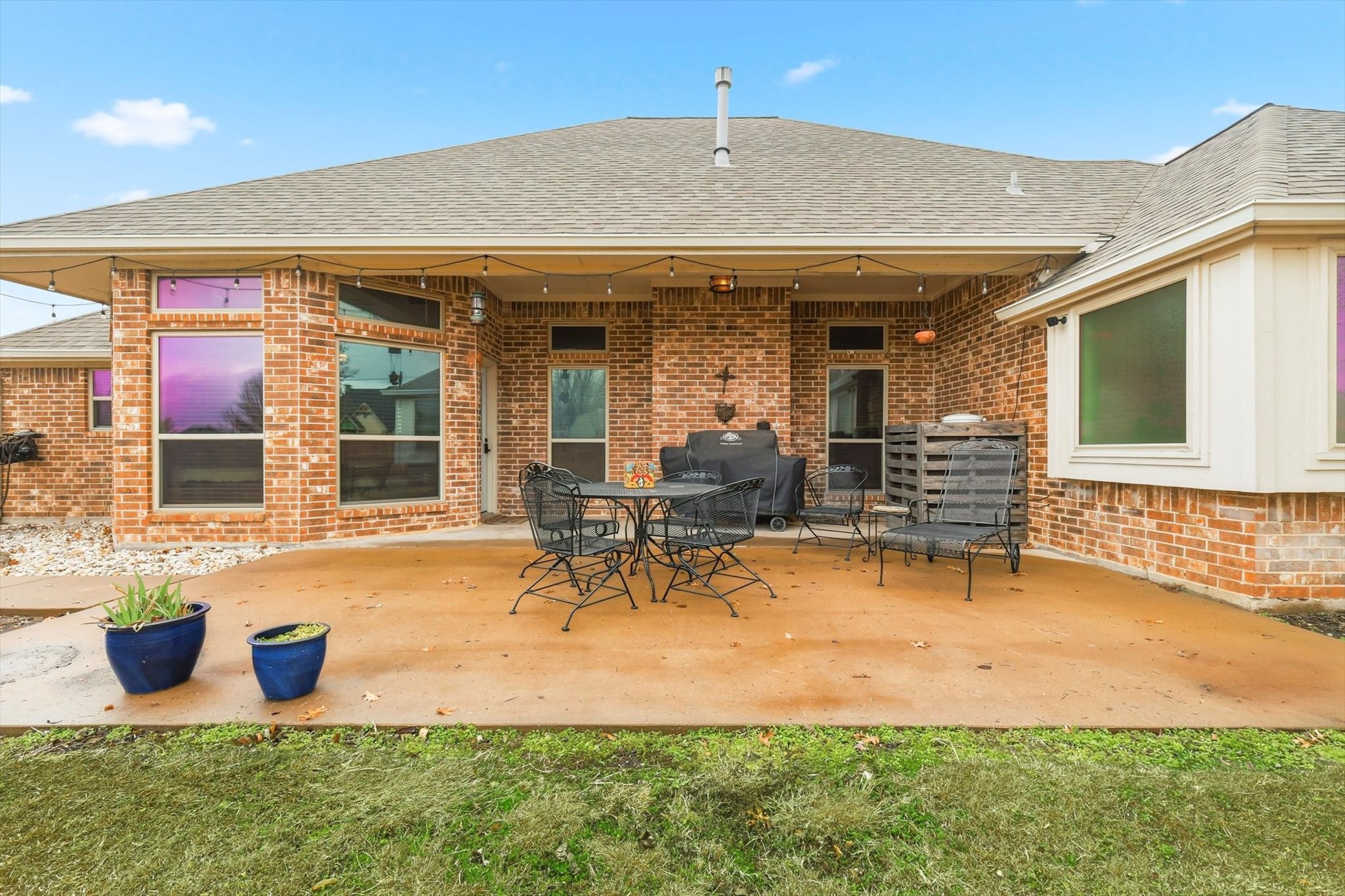 5411 Deerfield Lane