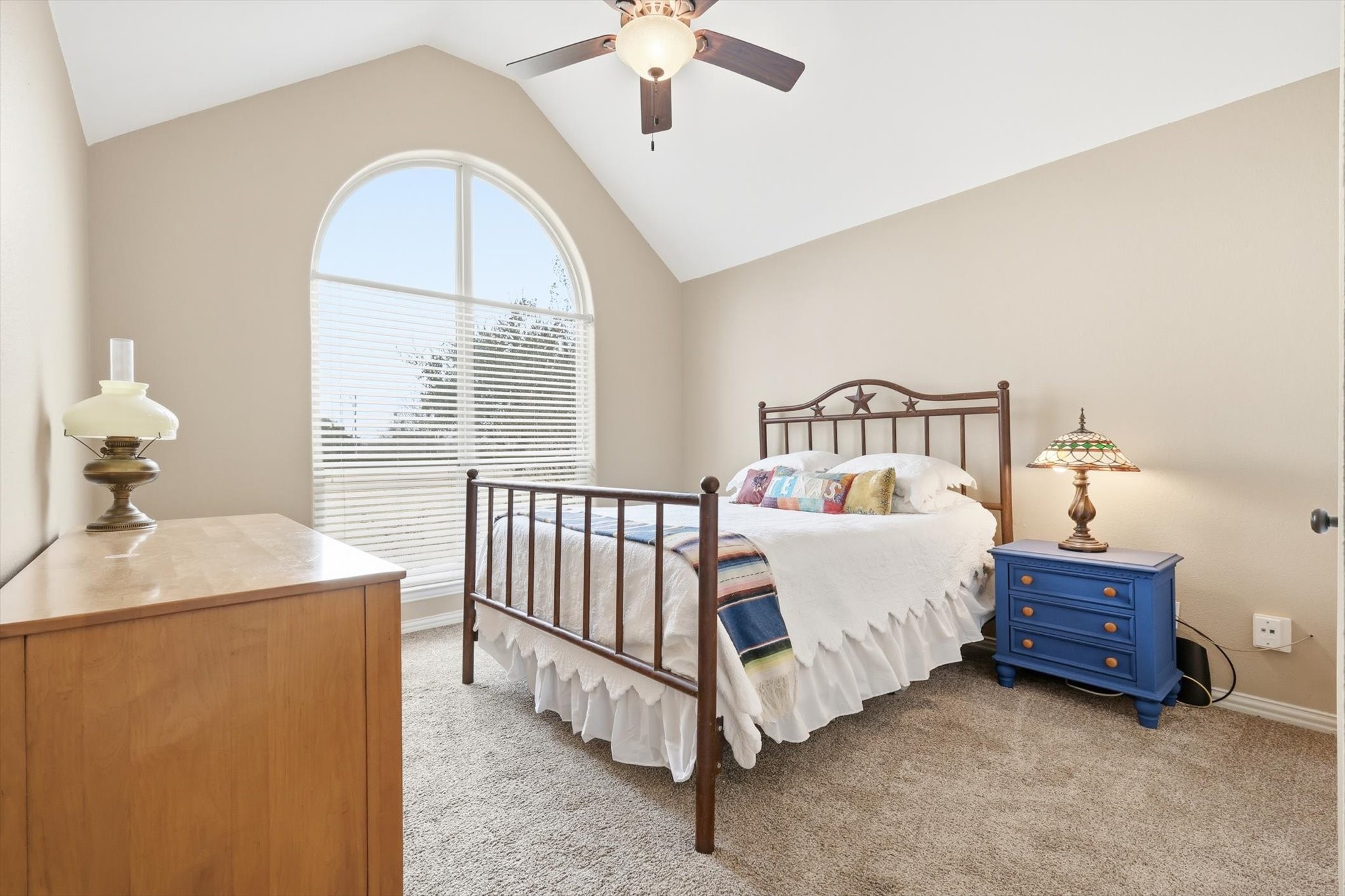 5411 Deerfield Lane