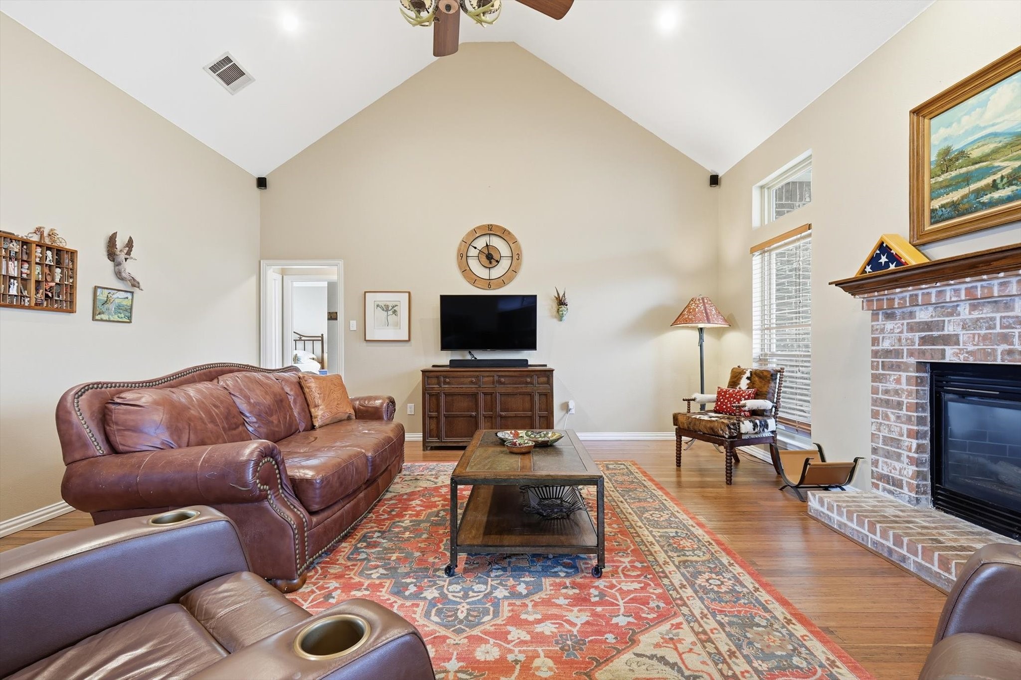 5411 Deerfield Lane
