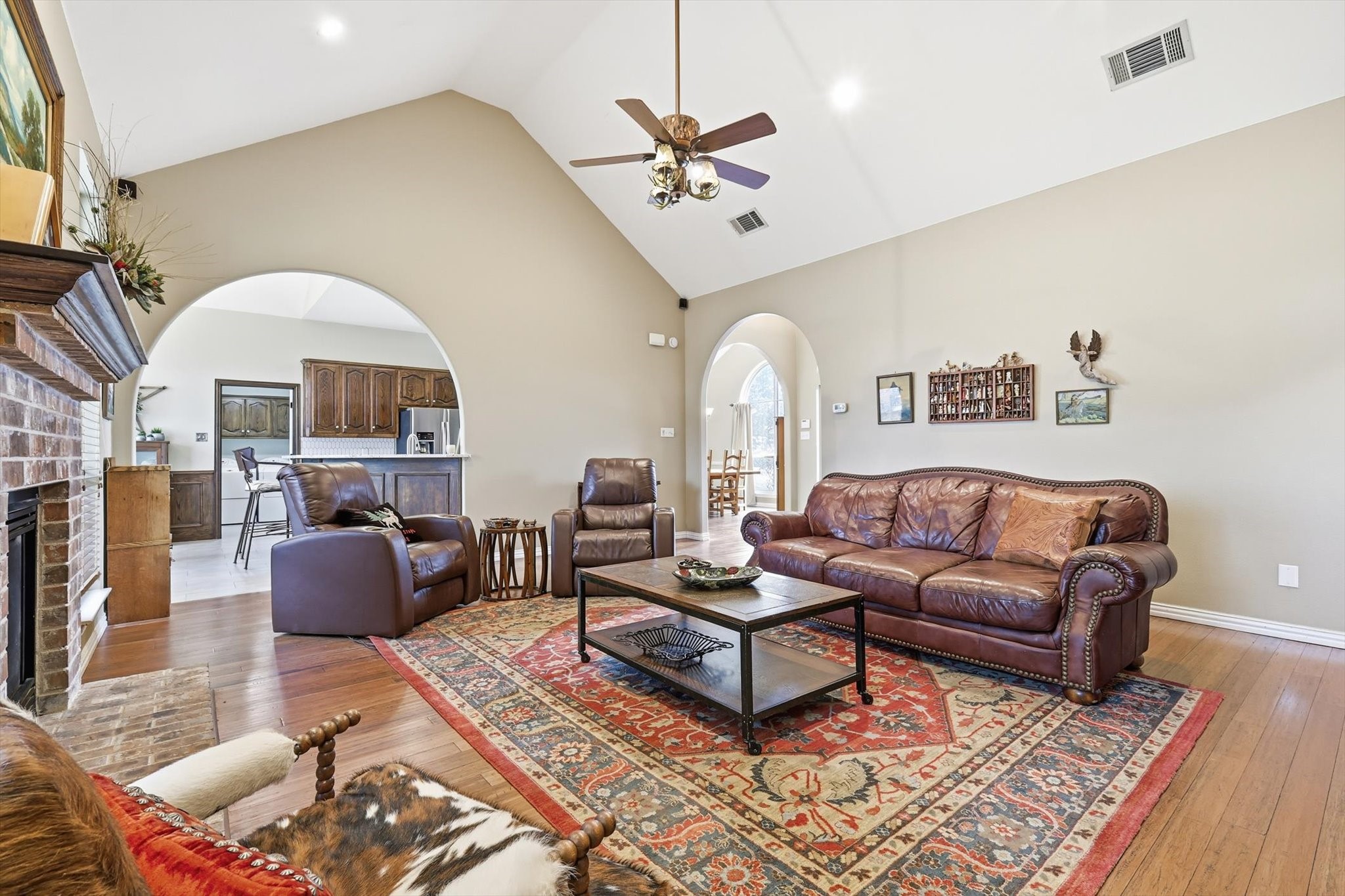 5411 Deerfield Lane